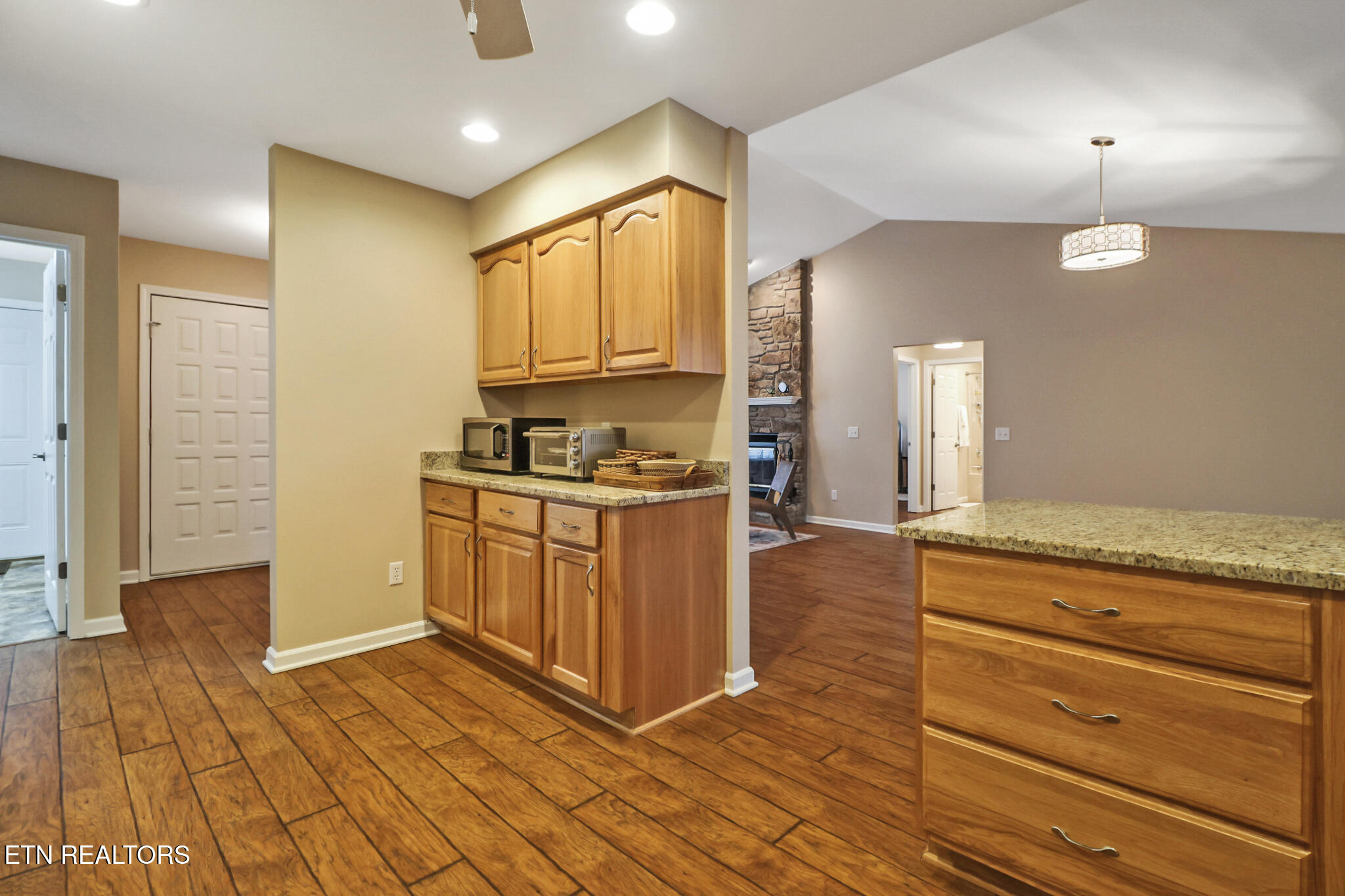 207 Overlook Lane Crossville TN 38558
