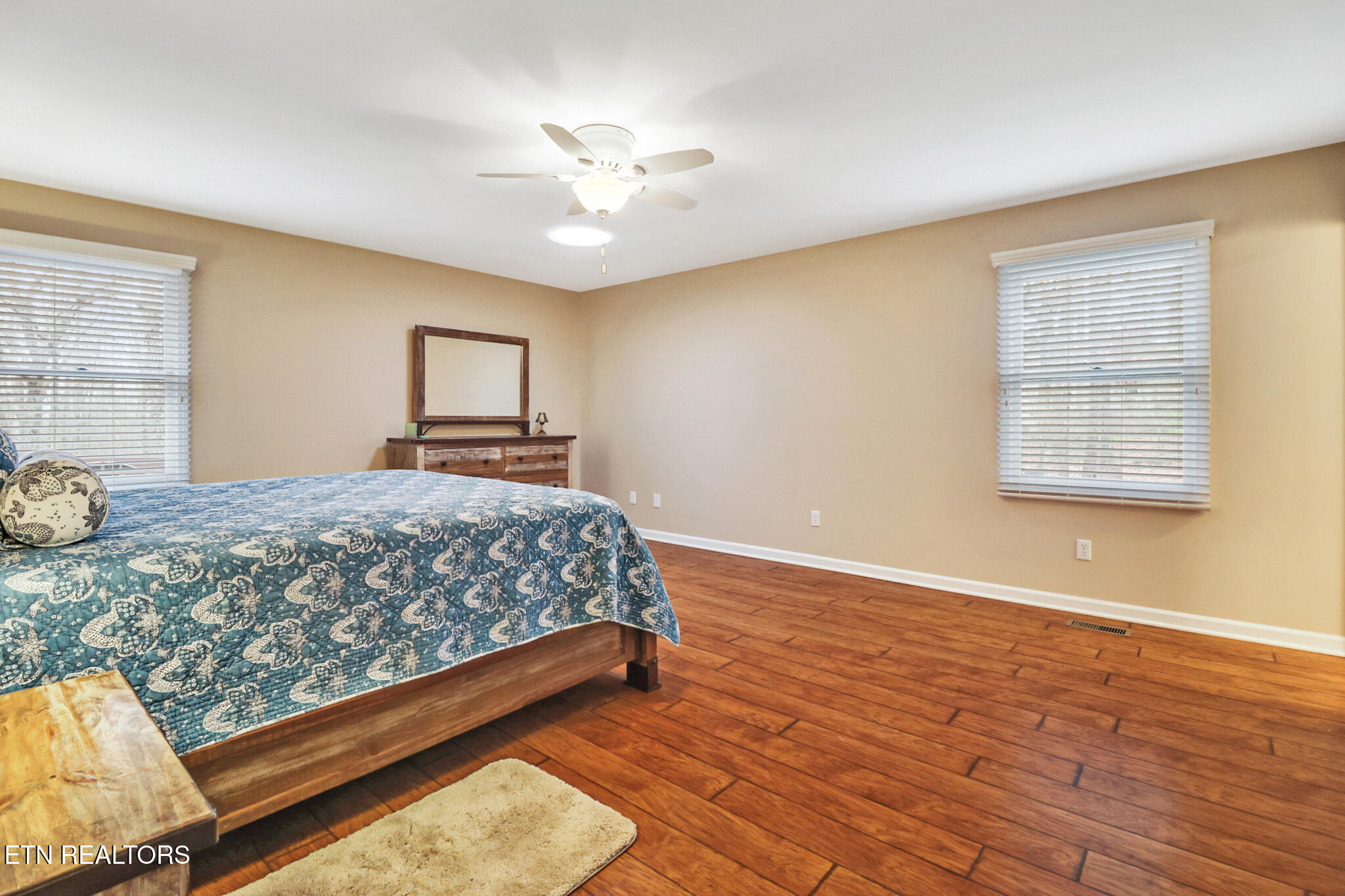 207 Overlook Lane Crossville TN 38558