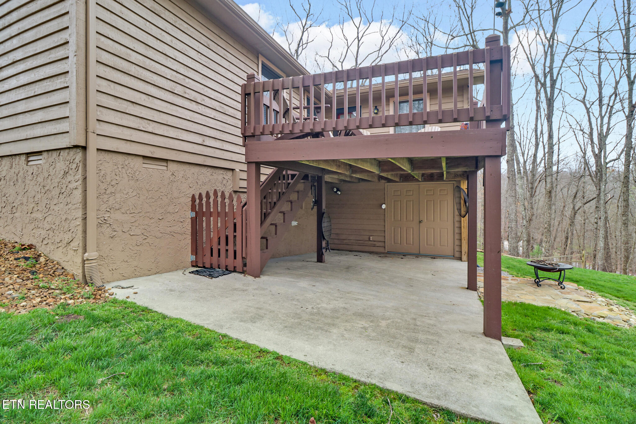 207 Overlook Lane Crossville TN 38558