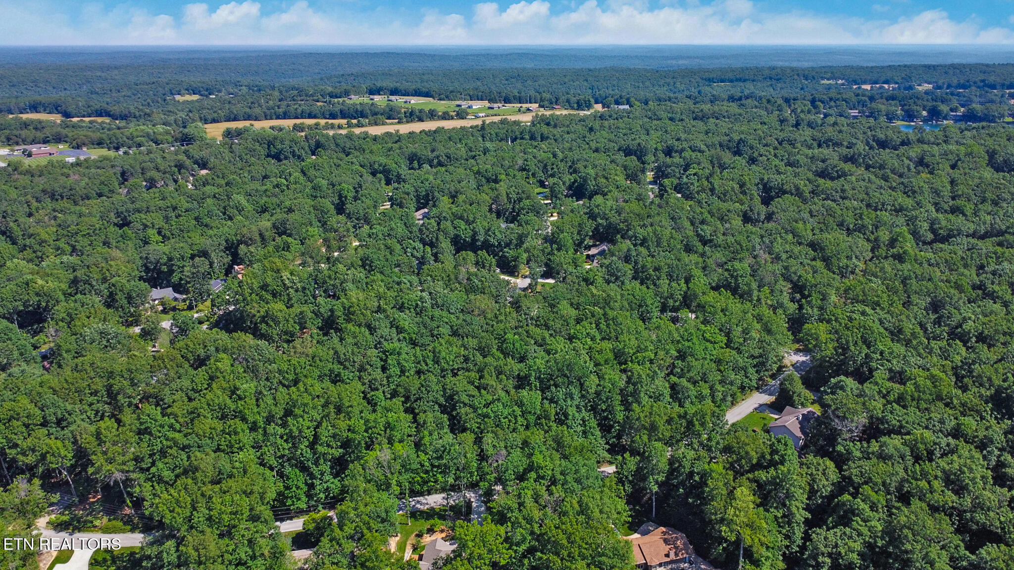 207 Overlook Lane Crossville TN 38558