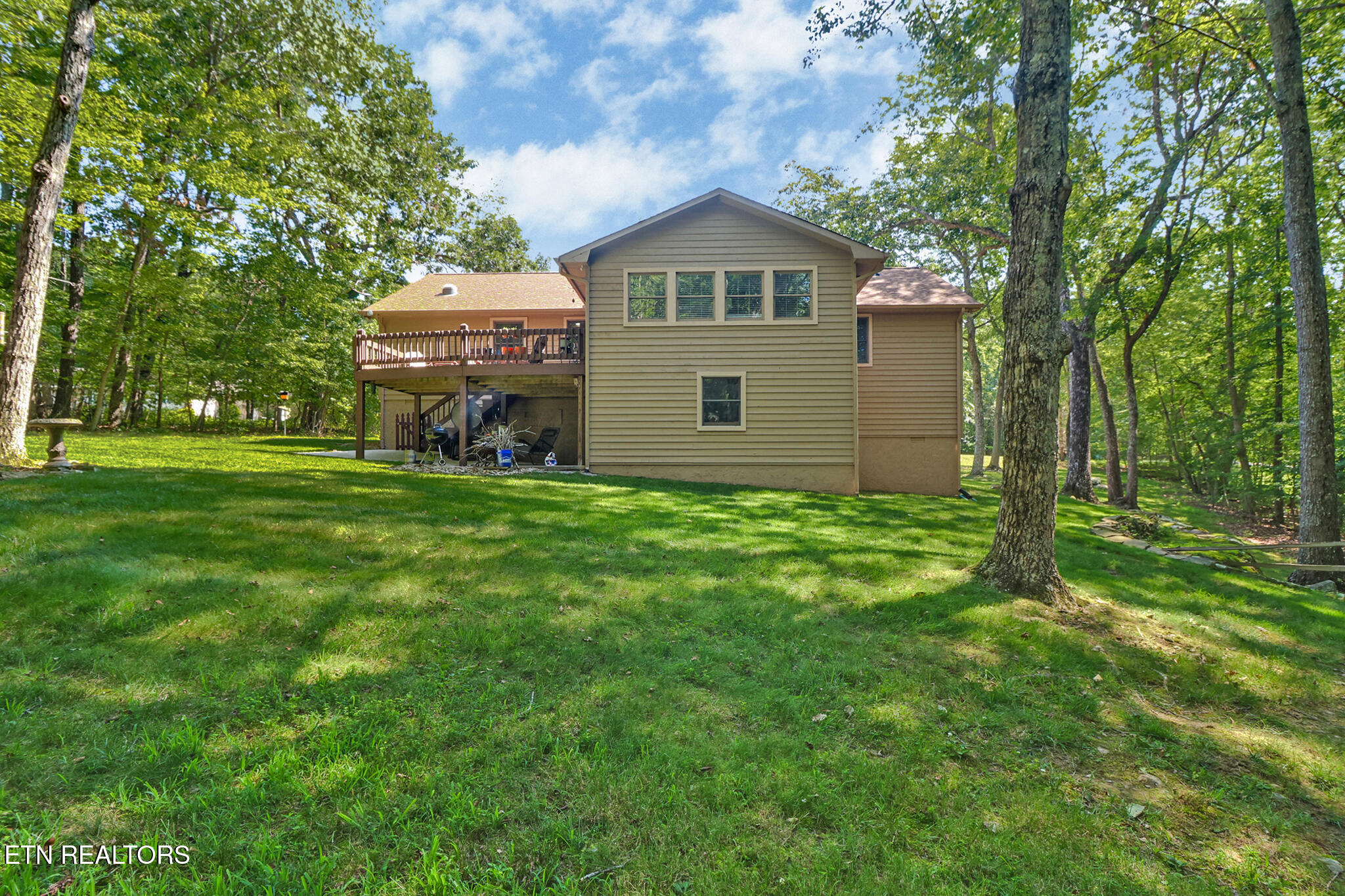 207 Overlook Lane Crossville TN 38558