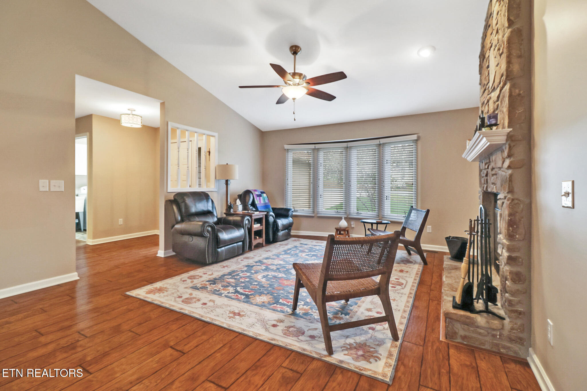 207 Overlook Lane Crossville TN 38558