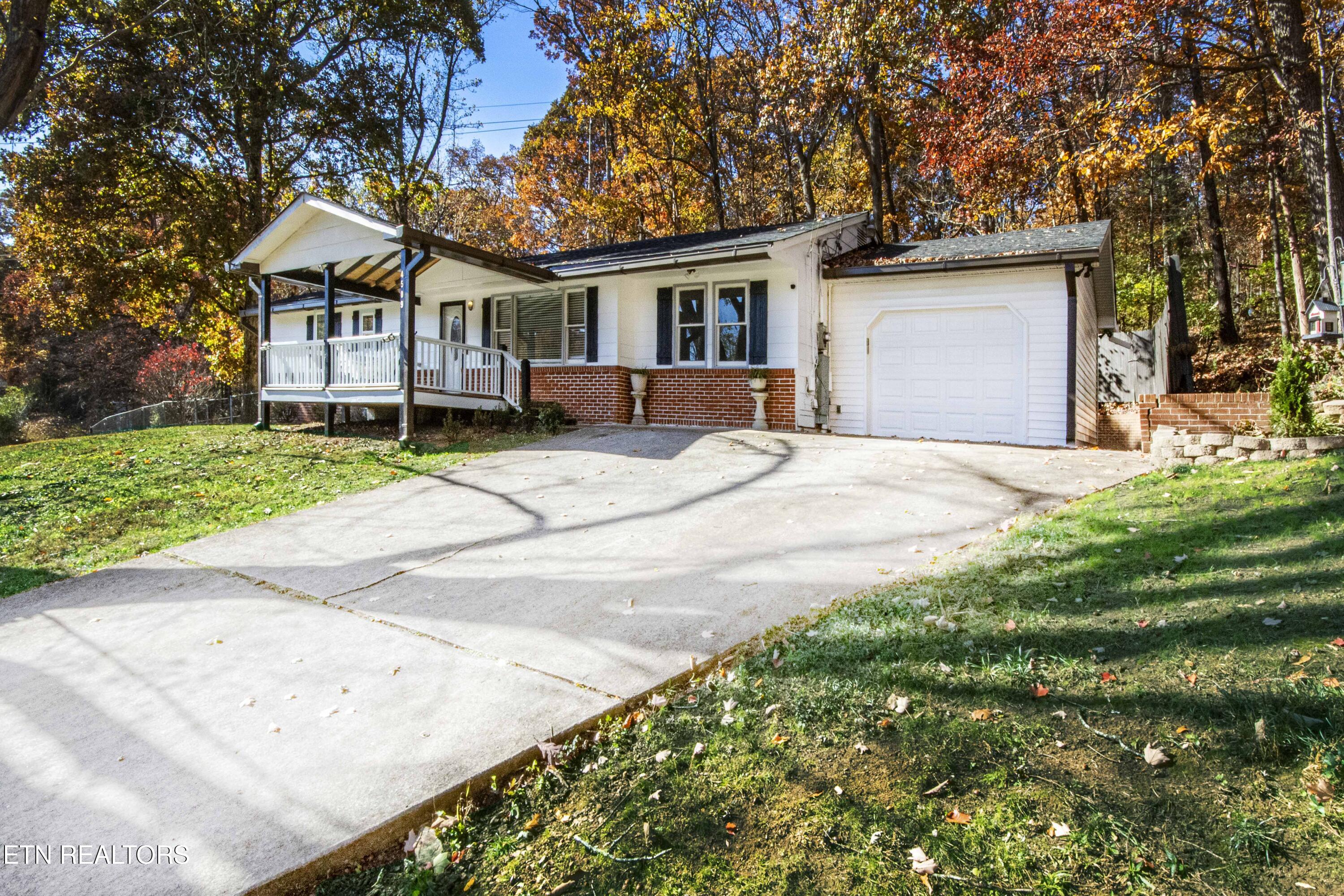 4509 NW Willowdale Drive Knoxville TN 37921