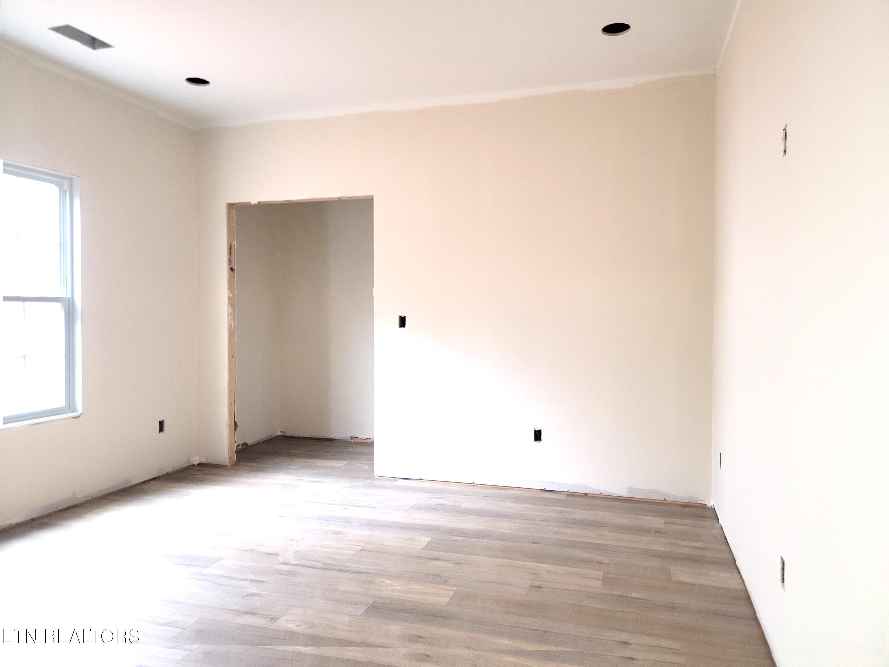 305 Sugar Maple Trail Lenoir City TN 37771