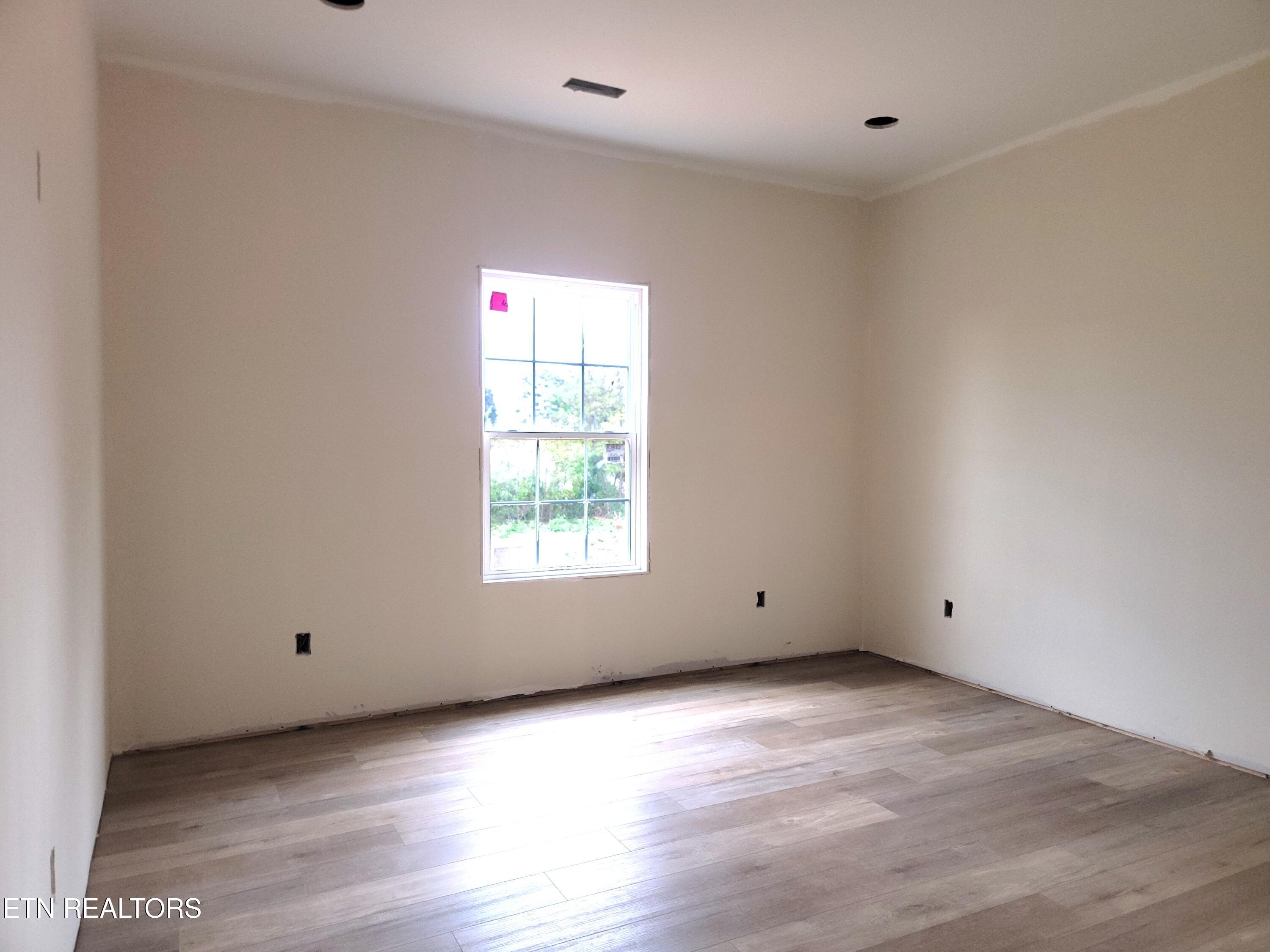 305 Sugar Maple Trail Lenoir City TN 37771