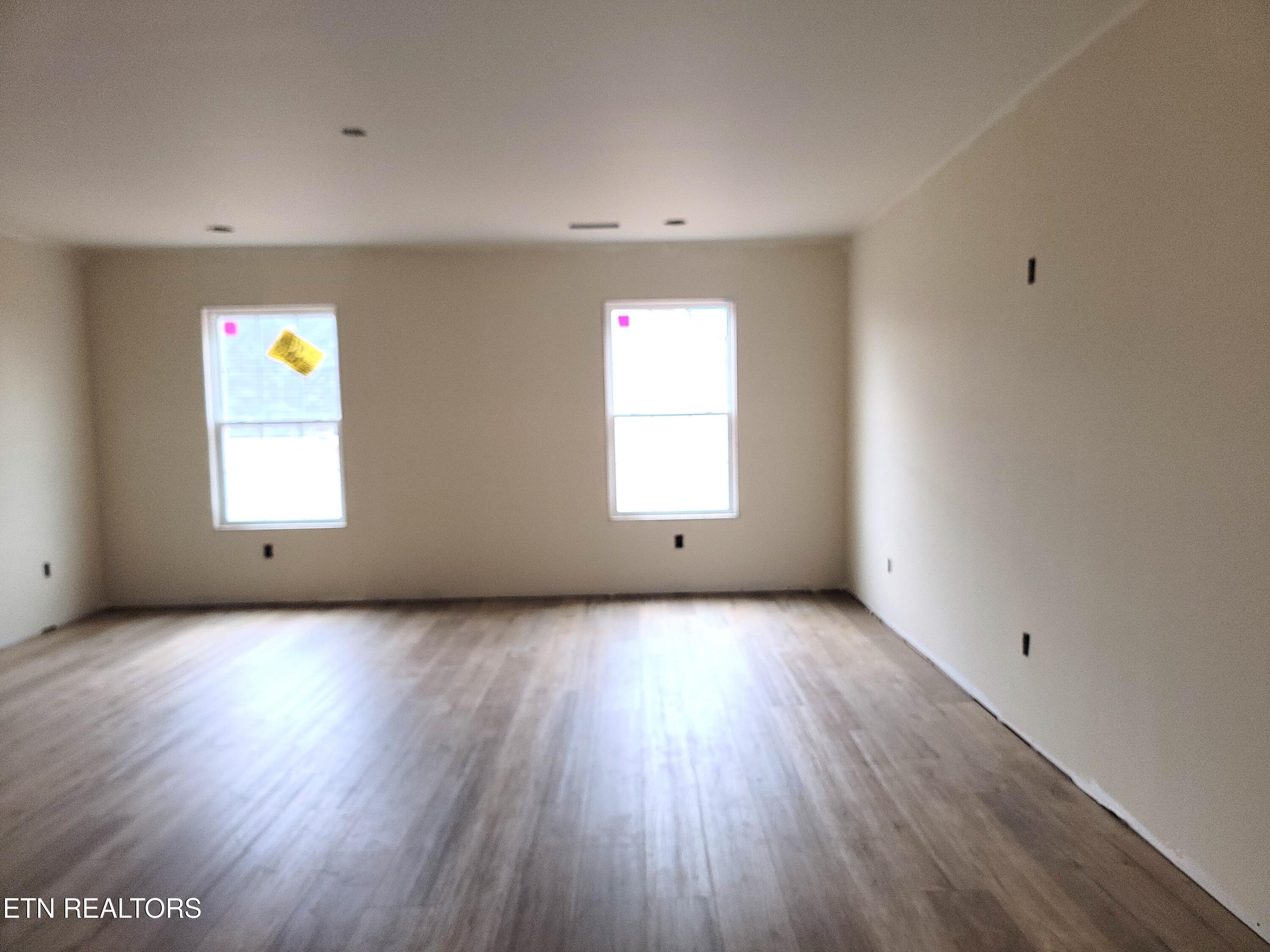 305 Sugar Maple Trail Lenoir City TN 37771
