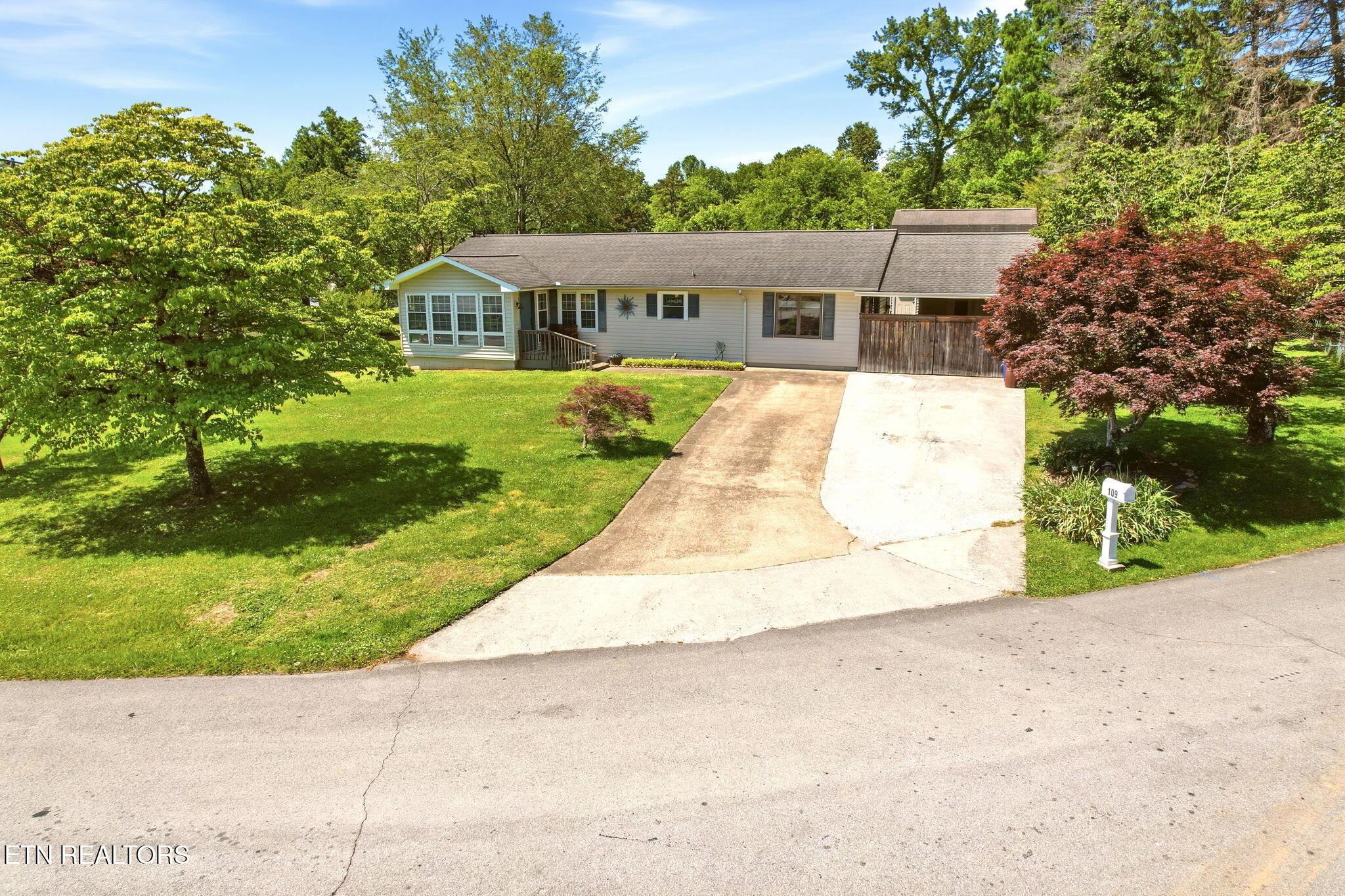 109 Washburn Circle Oak Ridge TN 37830
