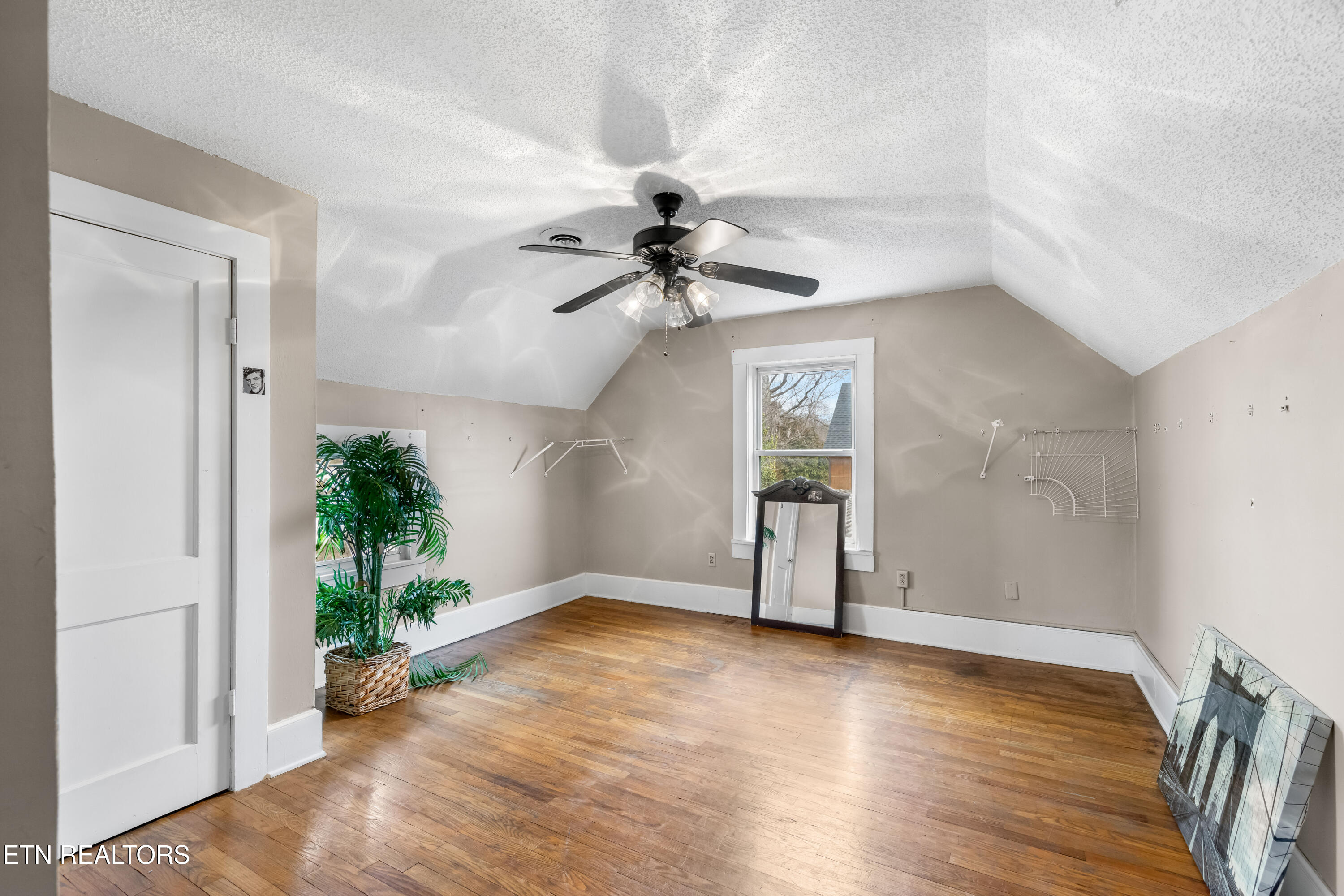 5826 Perry Road Knoxville TN 37914