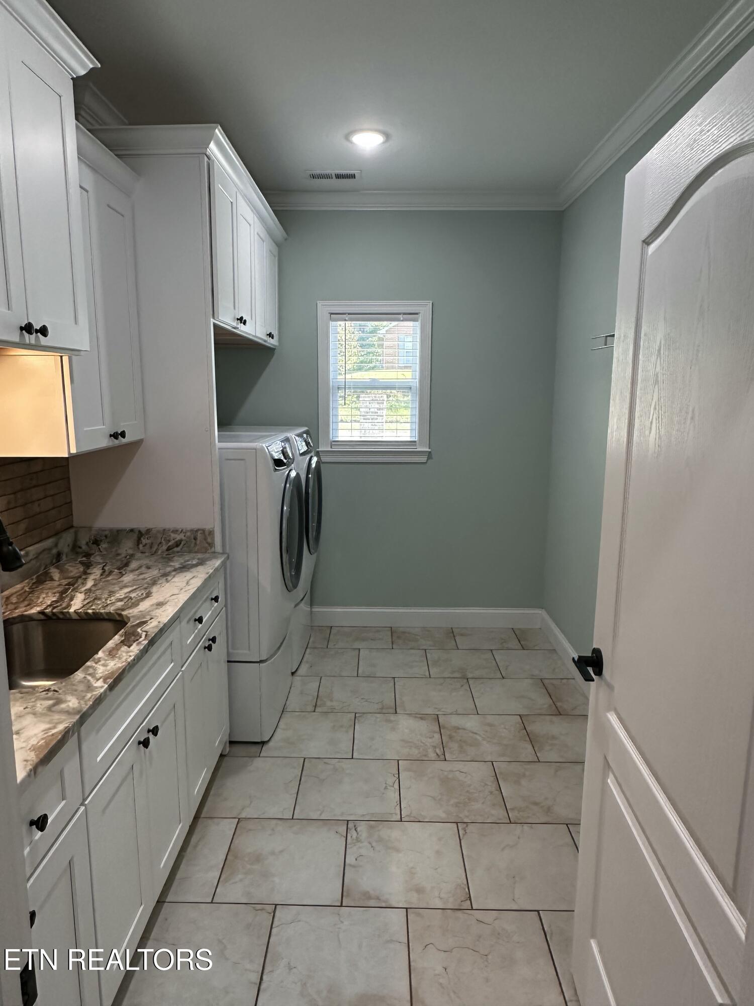 2310 Argonne Drive Maryville TN 37804