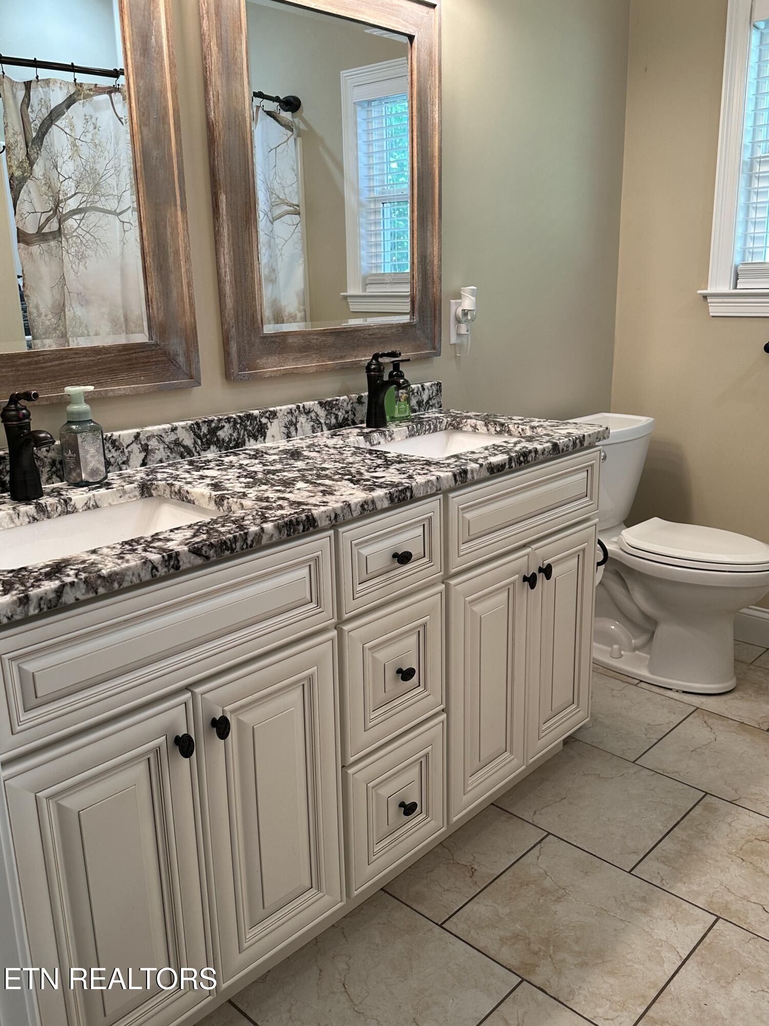 2310 Argonne Drive Maryville TN 37804