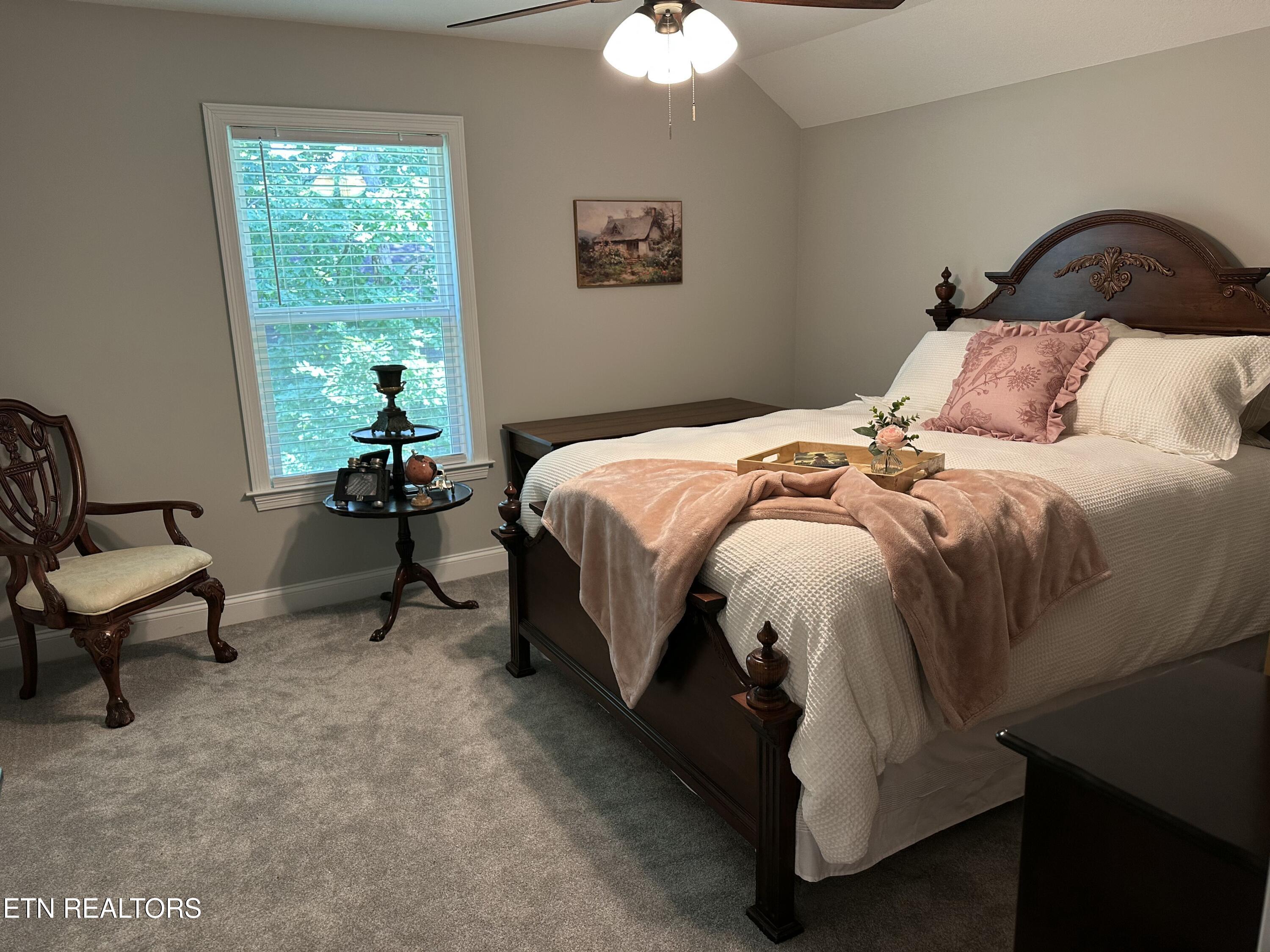 2310 Argonne Drive Maryville TN 37804