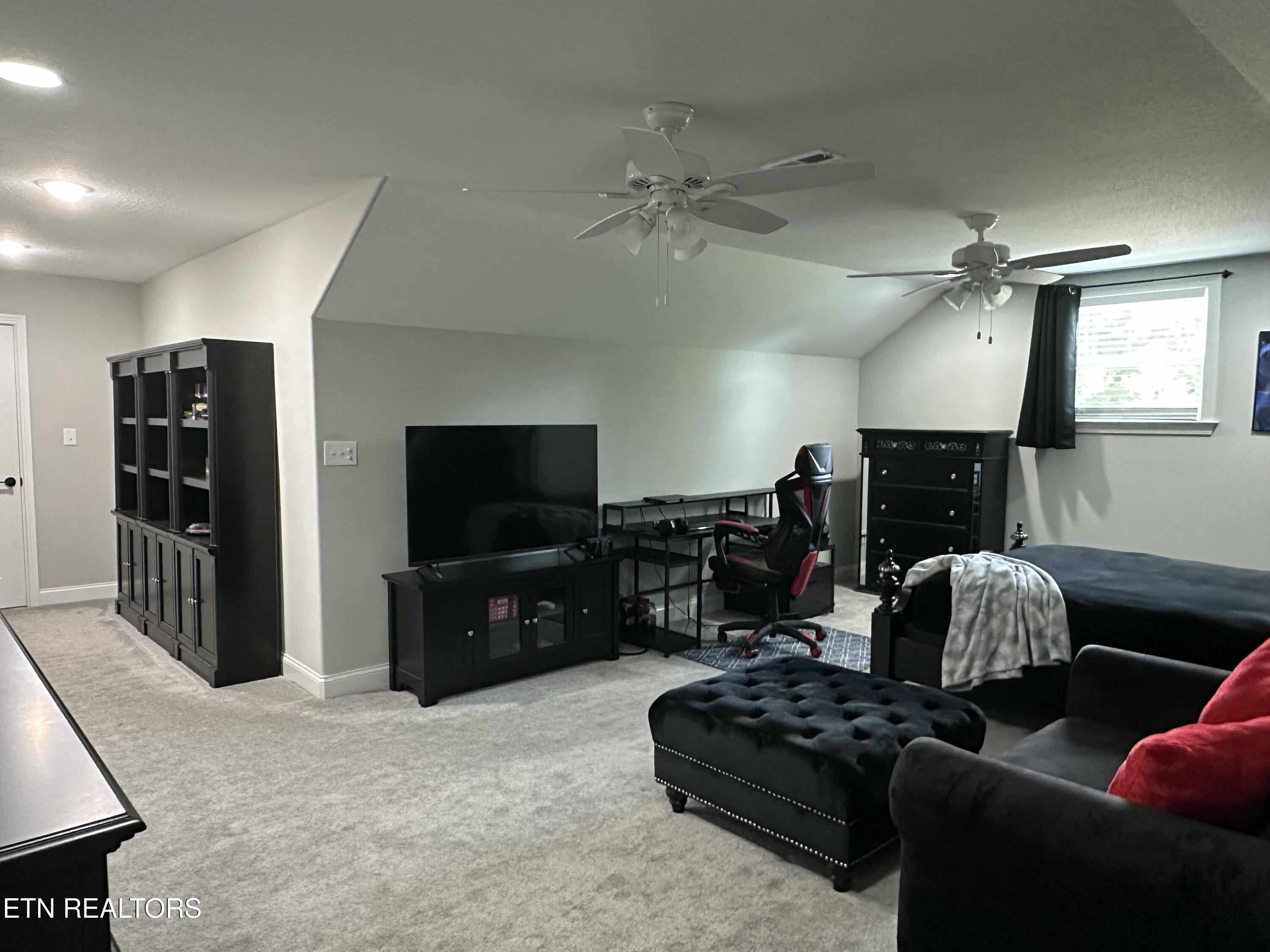 2310 Argonne Drive Maryville TN 37804