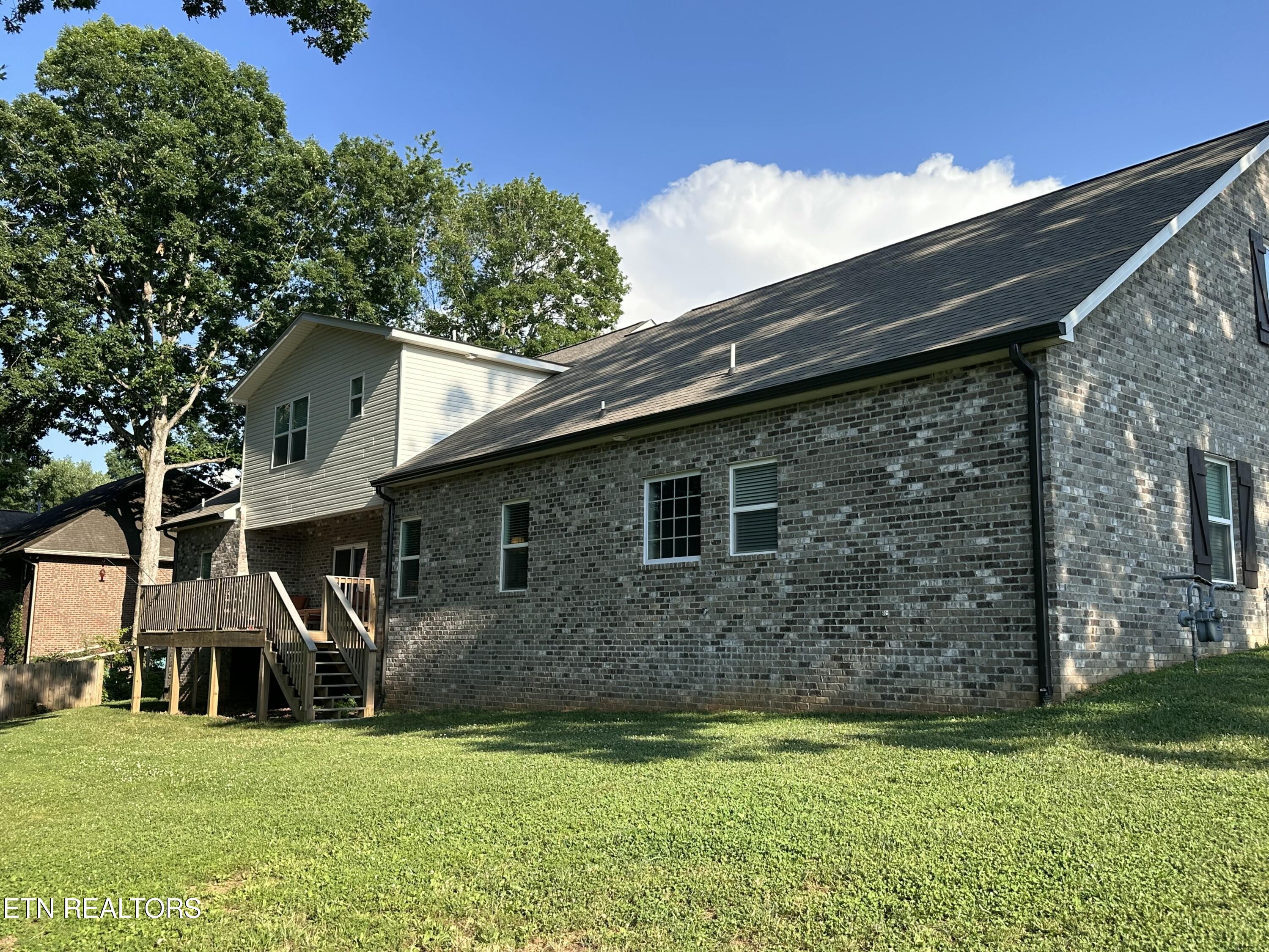 2310 Argonne Drive Maryville TN 37804