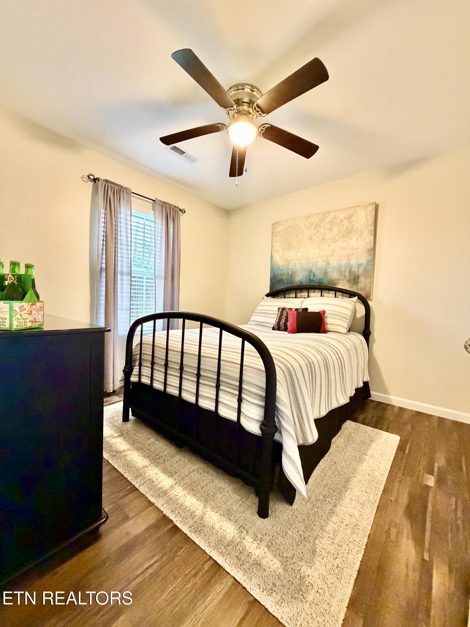 668 Towncreek Road Speedwell TN 37870