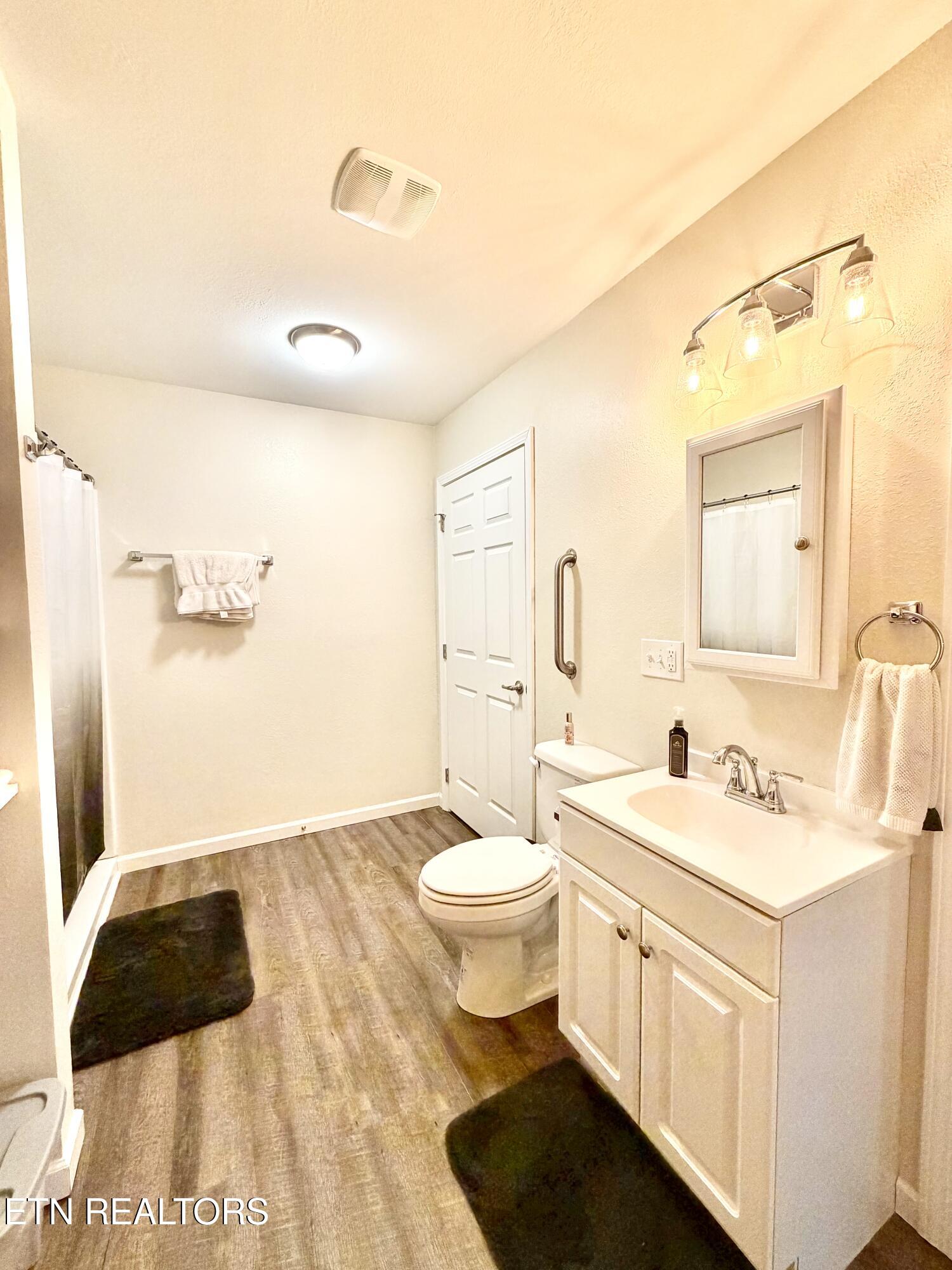 668 Towncreek Road Speedwell TN 37870