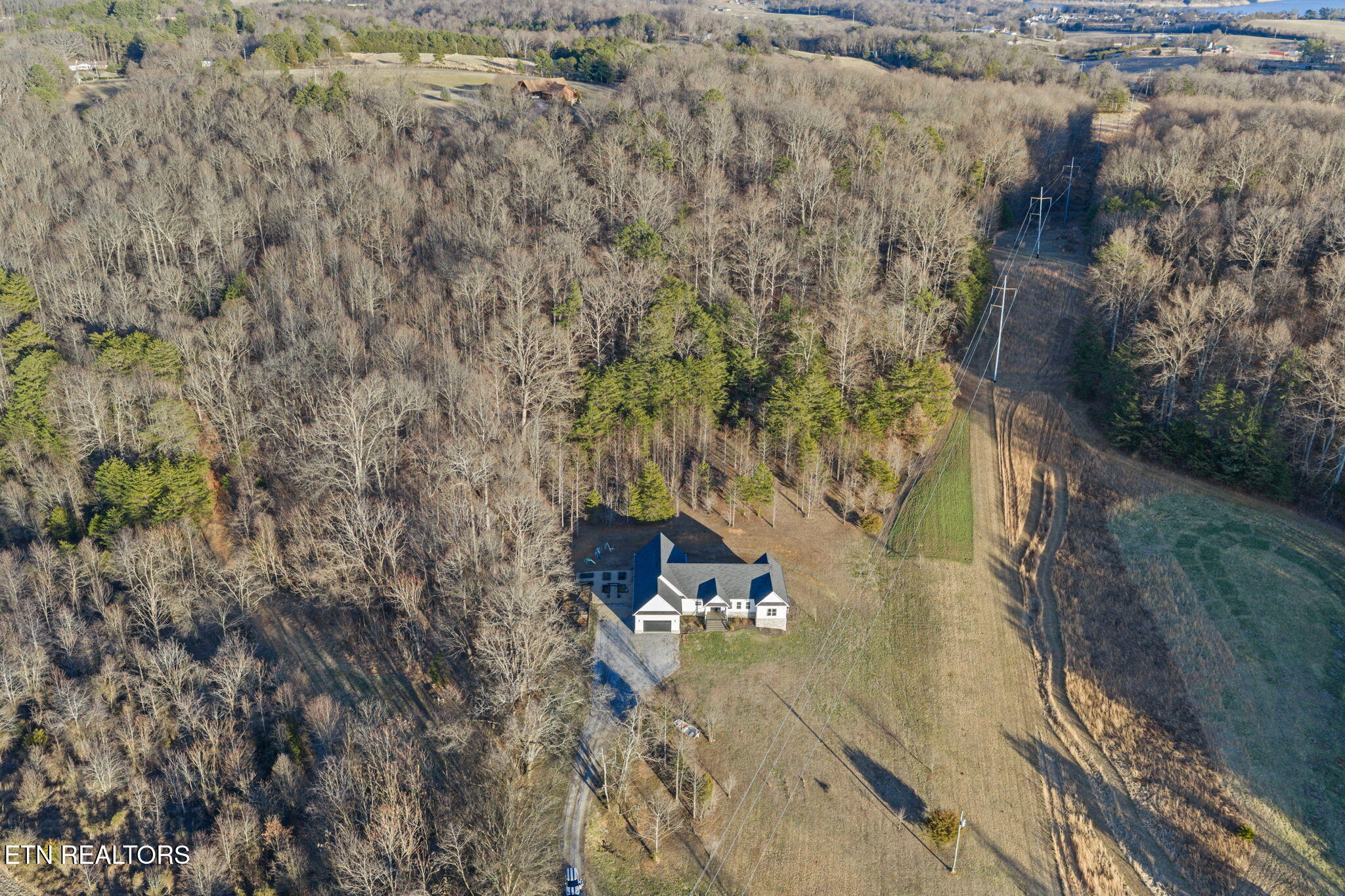 916 Zirkle Road Dandridge TN 37725