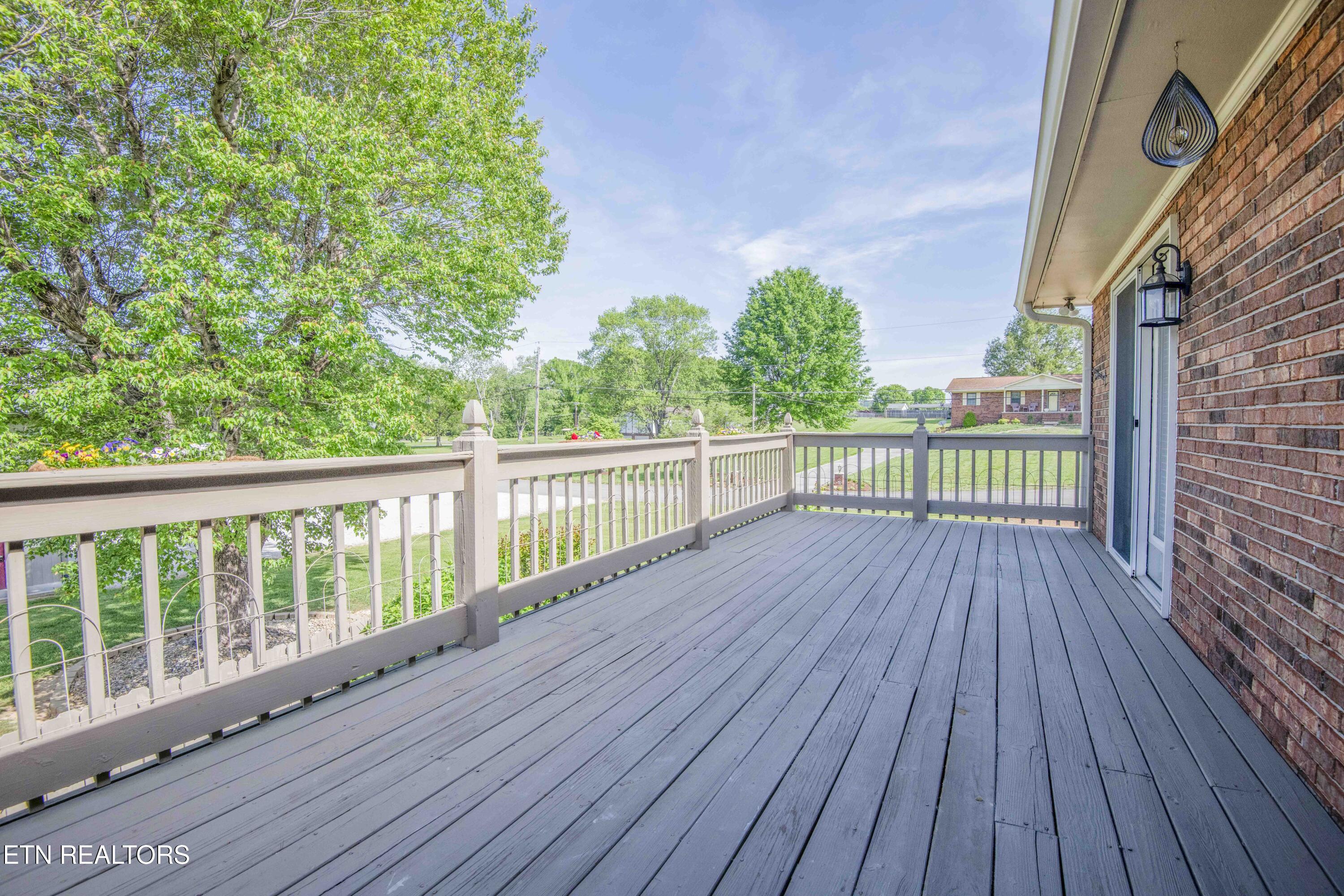 1827 Blakemore Road Knoxville TN 37914