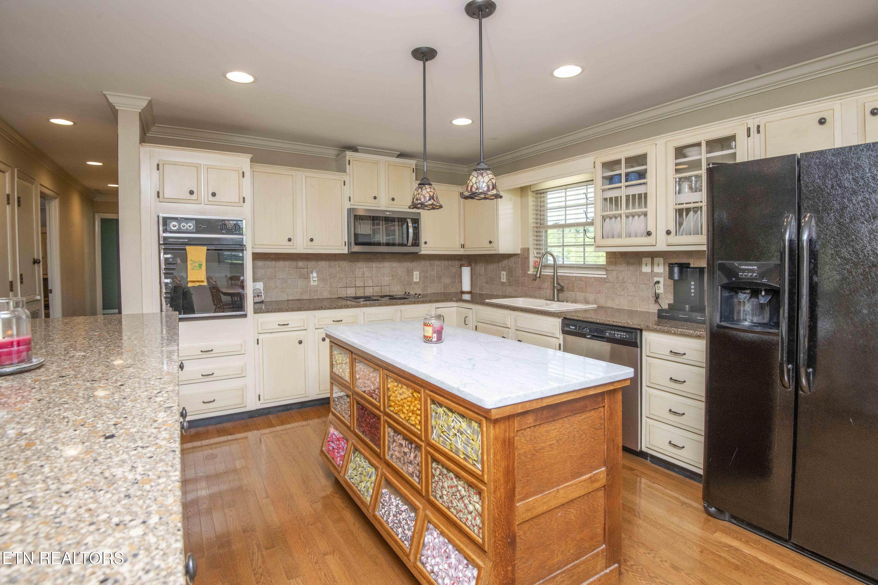 1827 Blakemore Road Knoxville TN 37914
