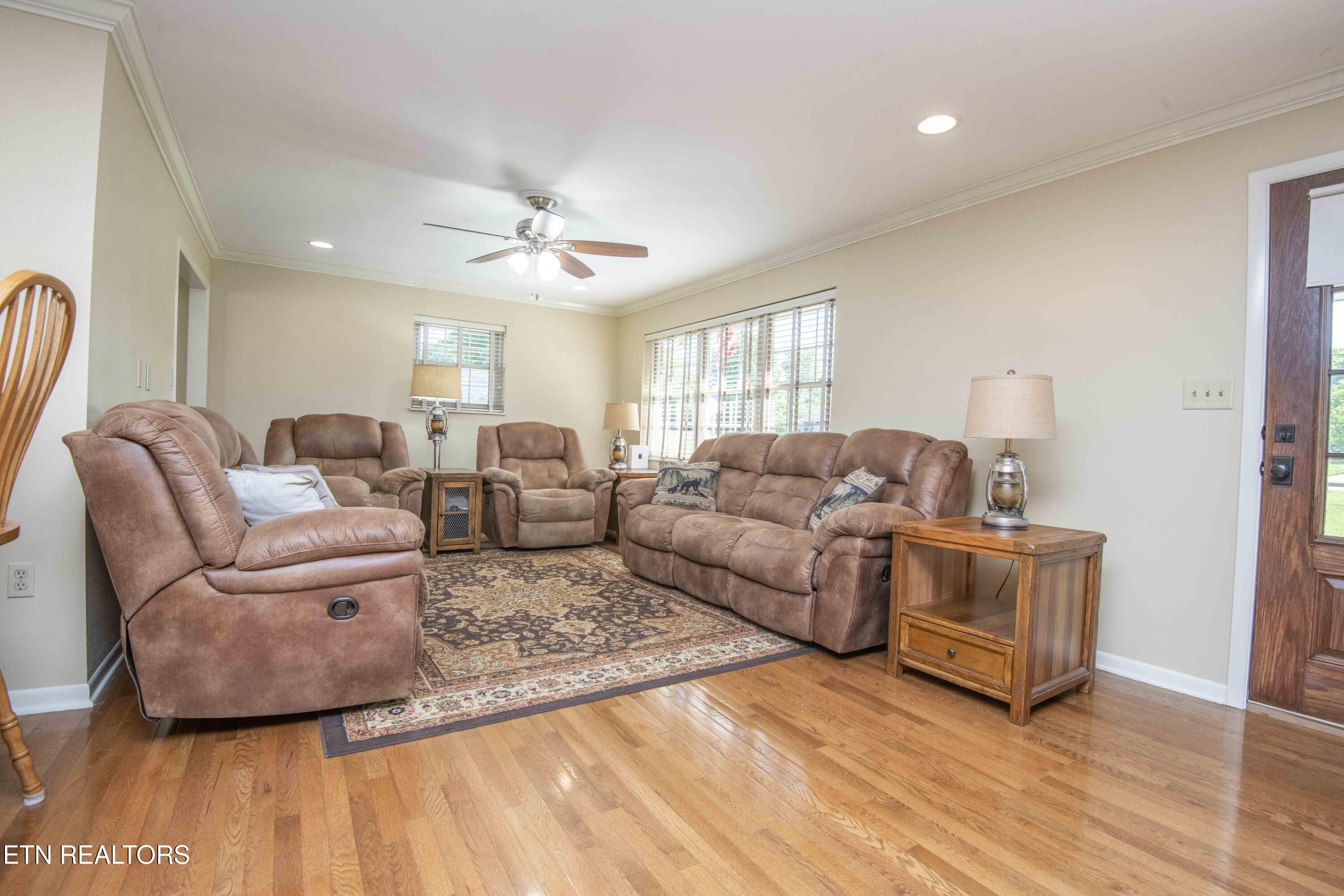 1827 Blakemore Road Knoxville TN 37914