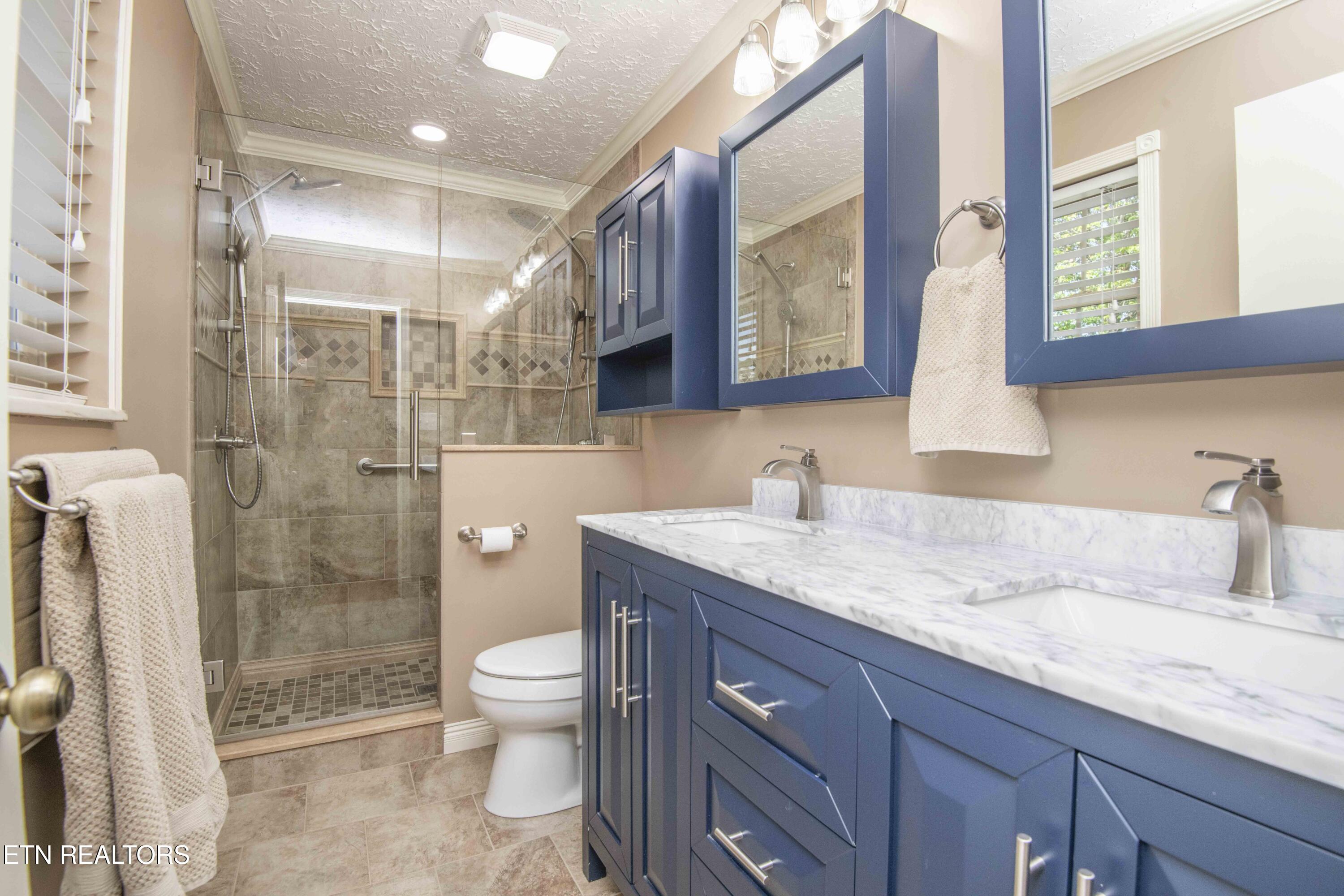 1827 Blakemore Road Knoxville TN 37914