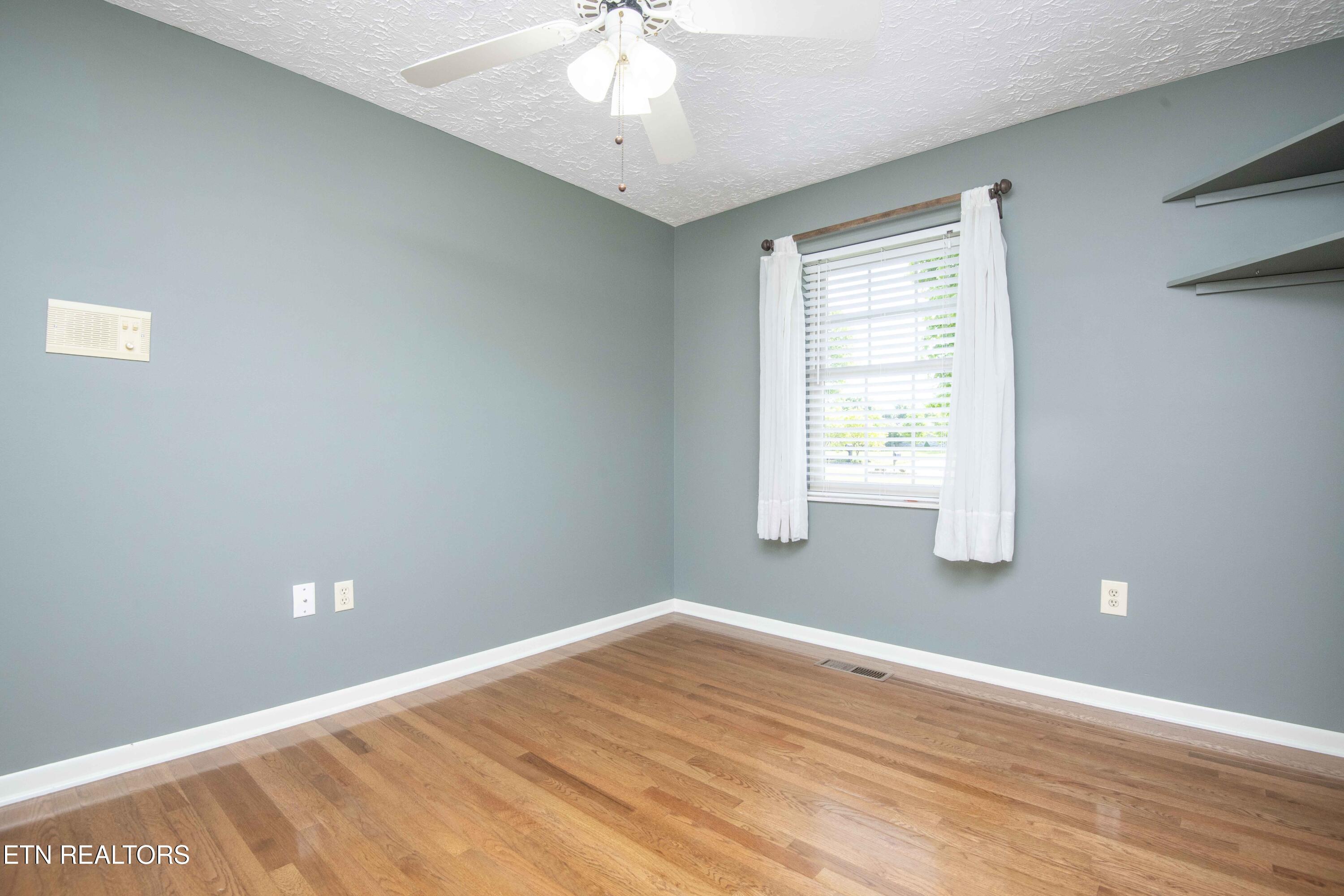 1827 Blakemore Road Knoxville TN 37914