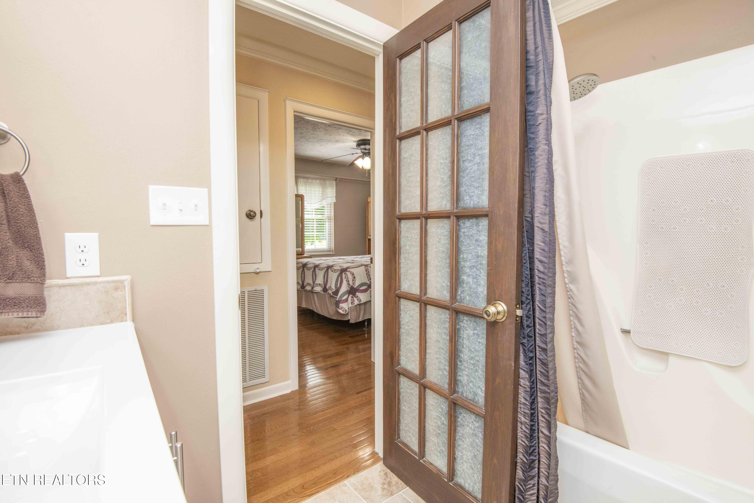 1827 Blakemore Road Knoxville TN 37914