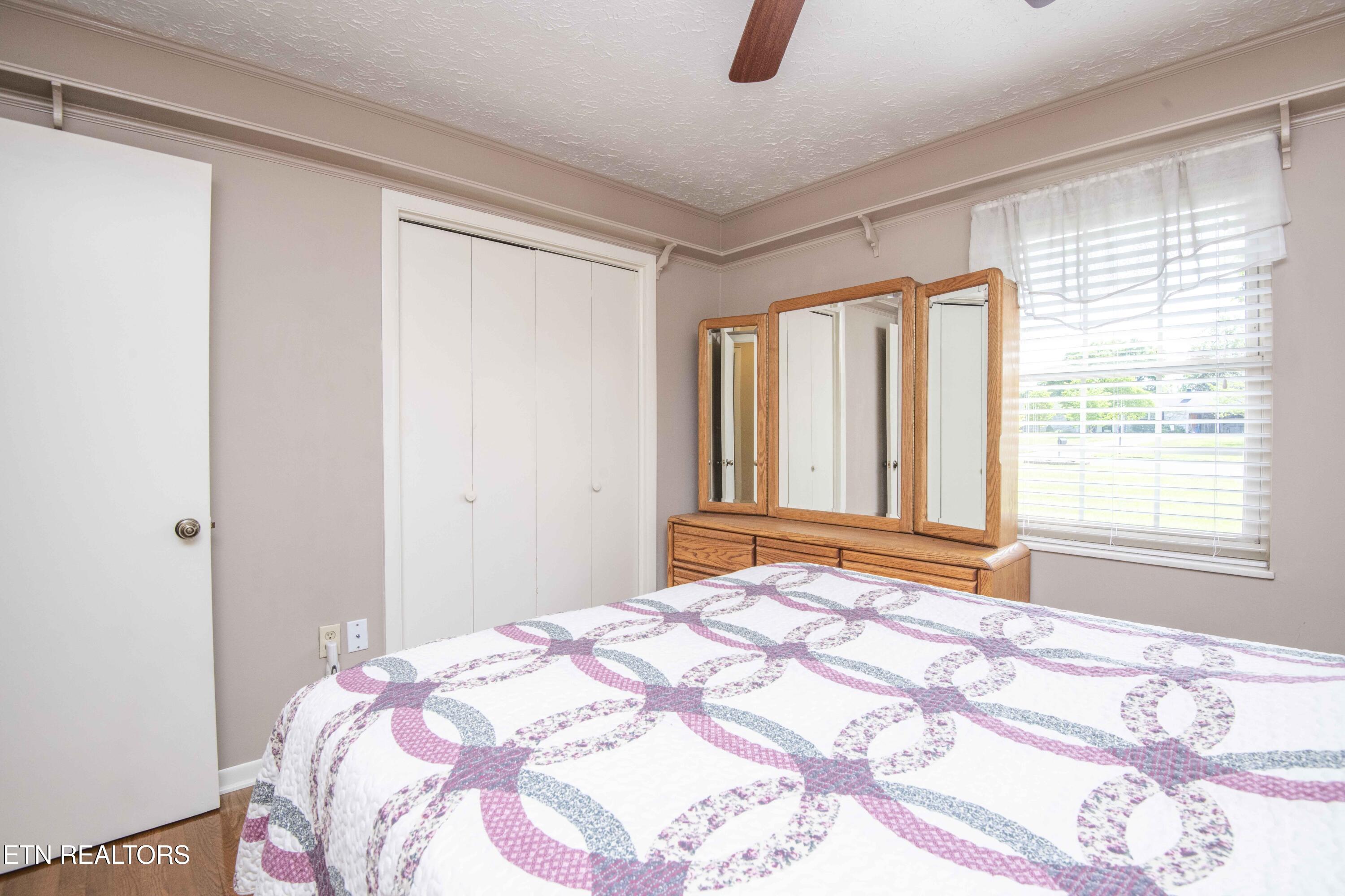 1827 Blakemore Road Knoxville TN 37914