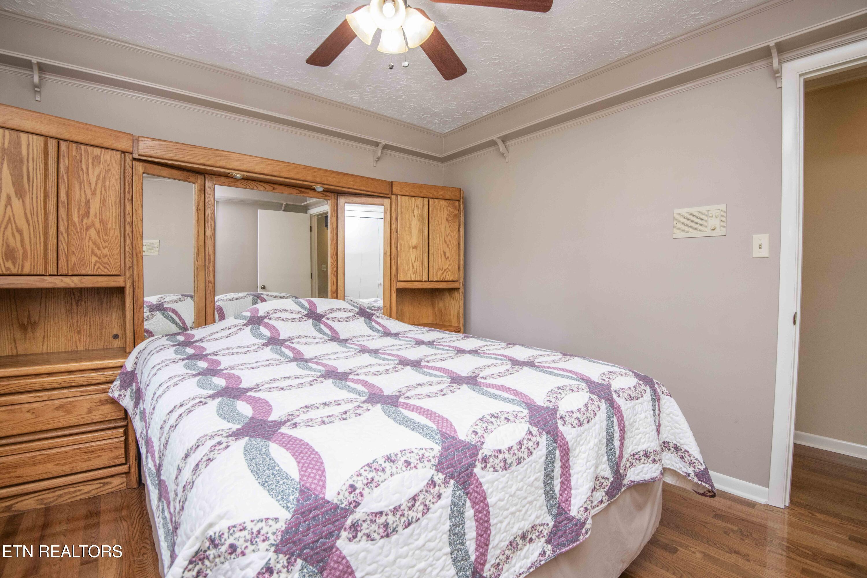 1827 Blakemore Road Knoxville TN 37914