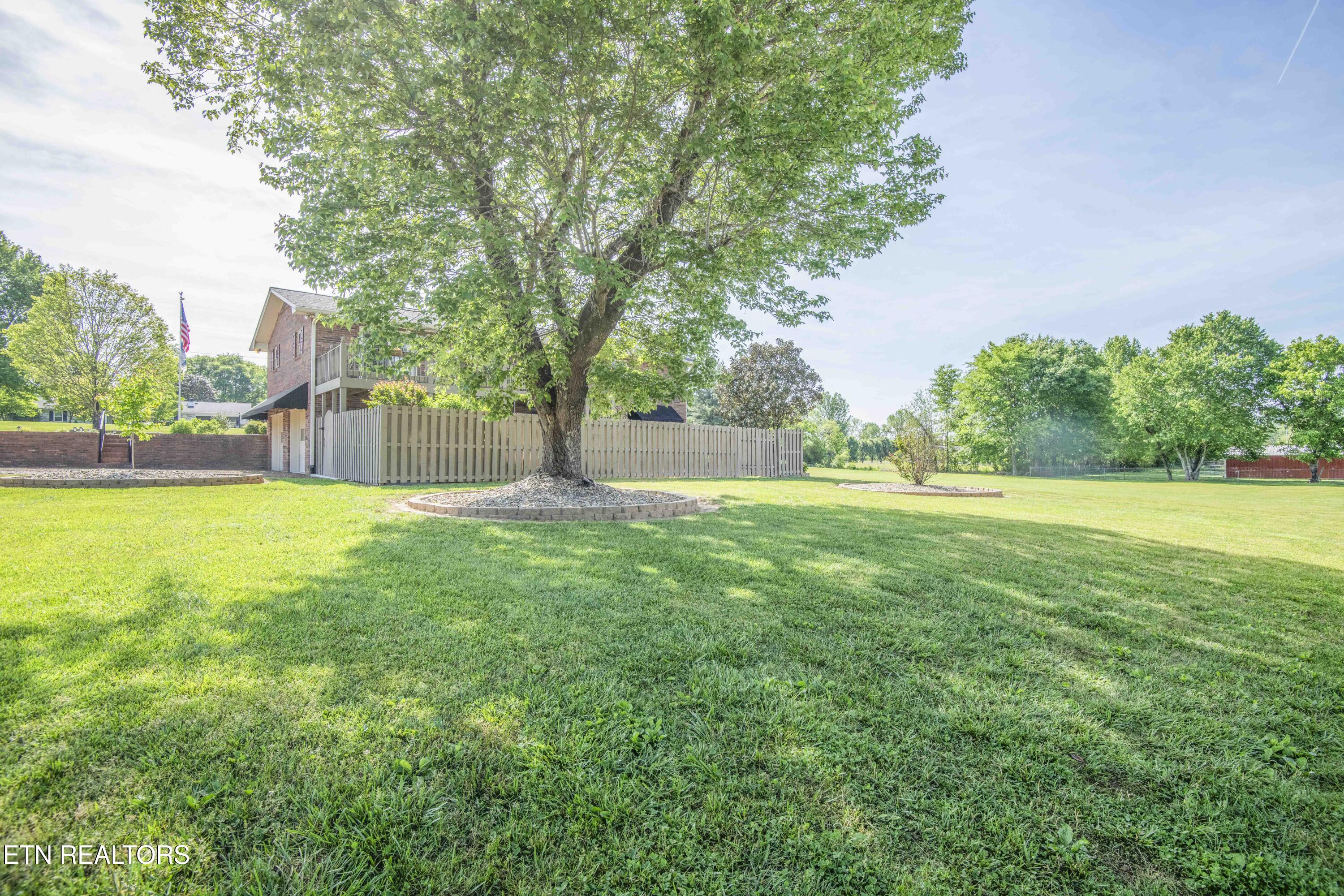 1827 Blakemore Road Knoxville TN 37914