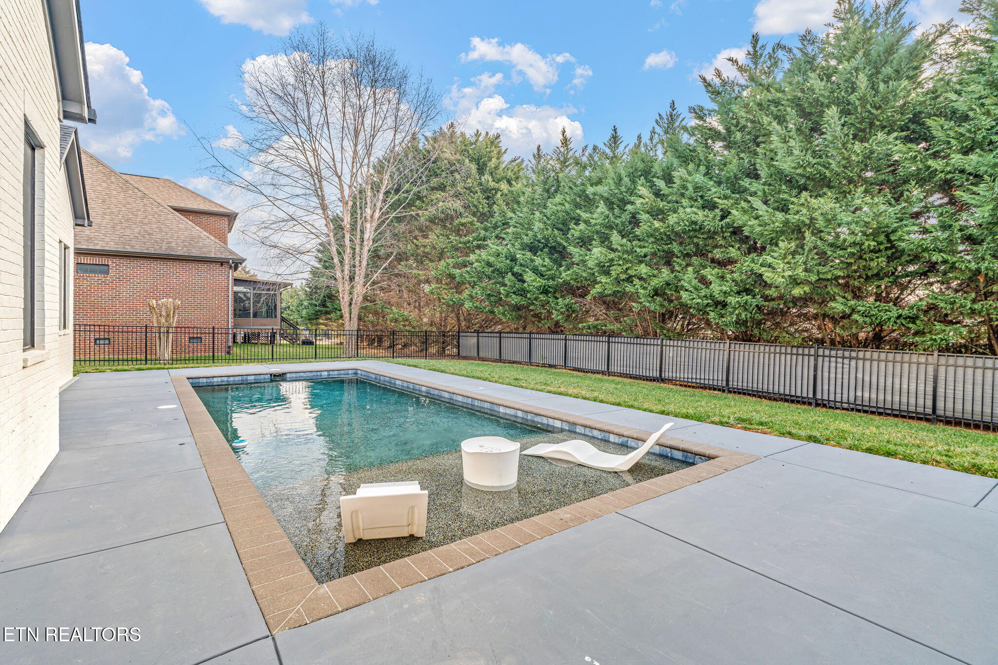12218 Fredericksburg Boulevard Knoxville TN 37922