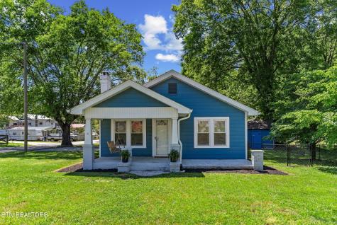300 Hillcrest Street Clinton TN 37716
