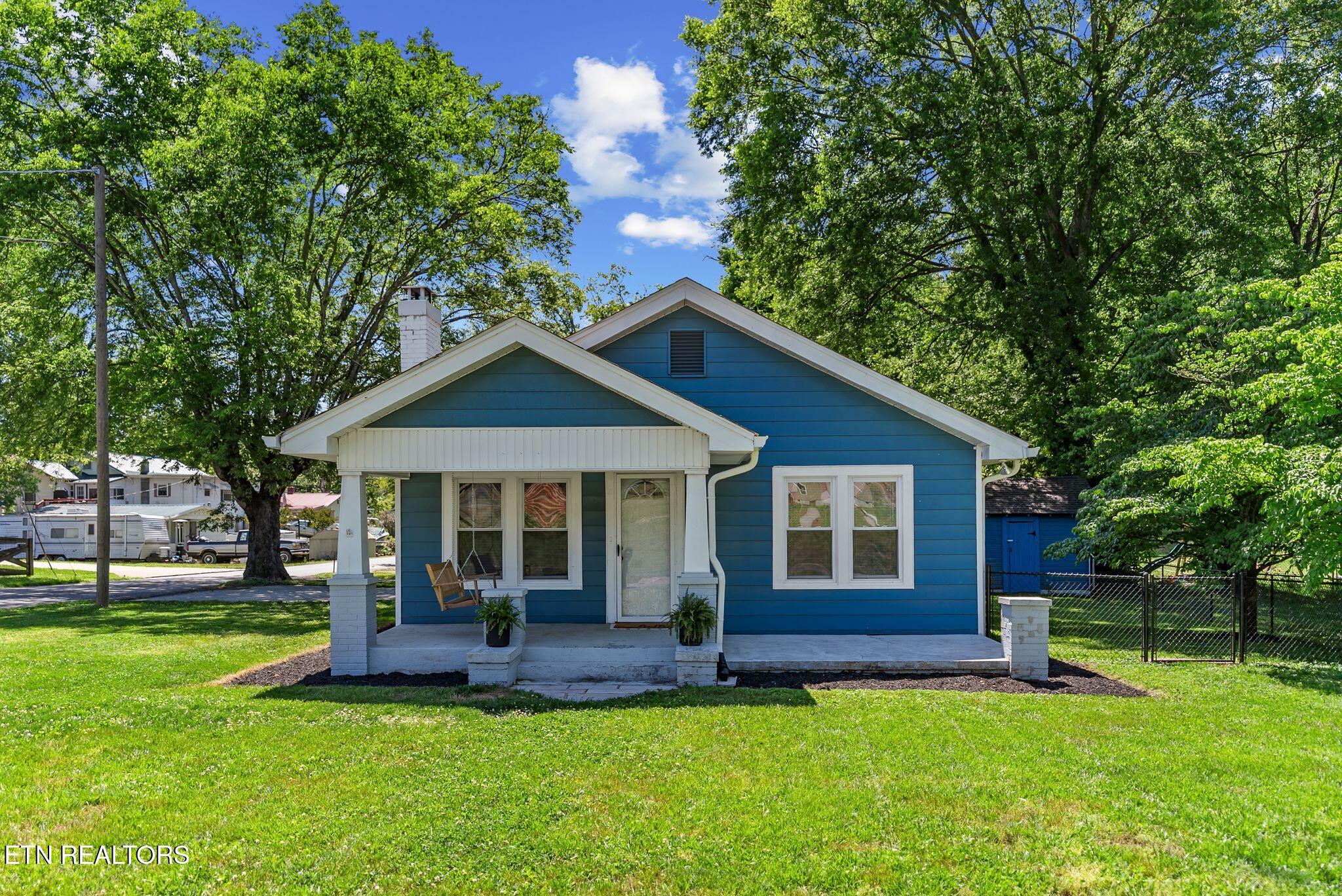 300 Hillcrest Street Clinton TN 37716