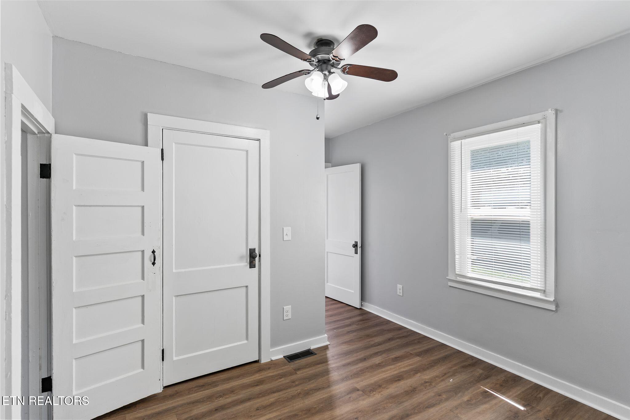 300 Hillcrest Street Clinton TN 37716