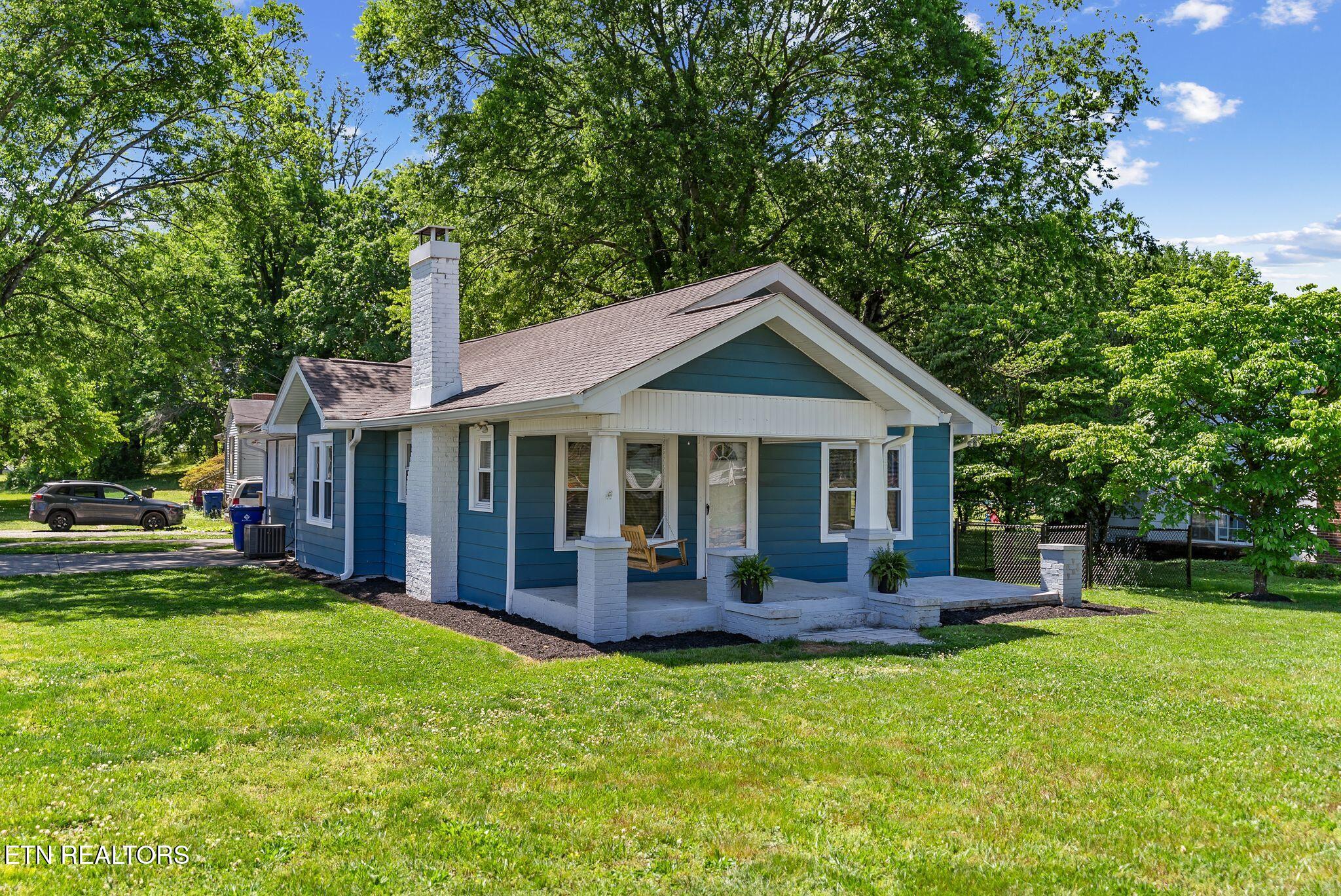 300 Hillcrest Street Clinton TN 37716