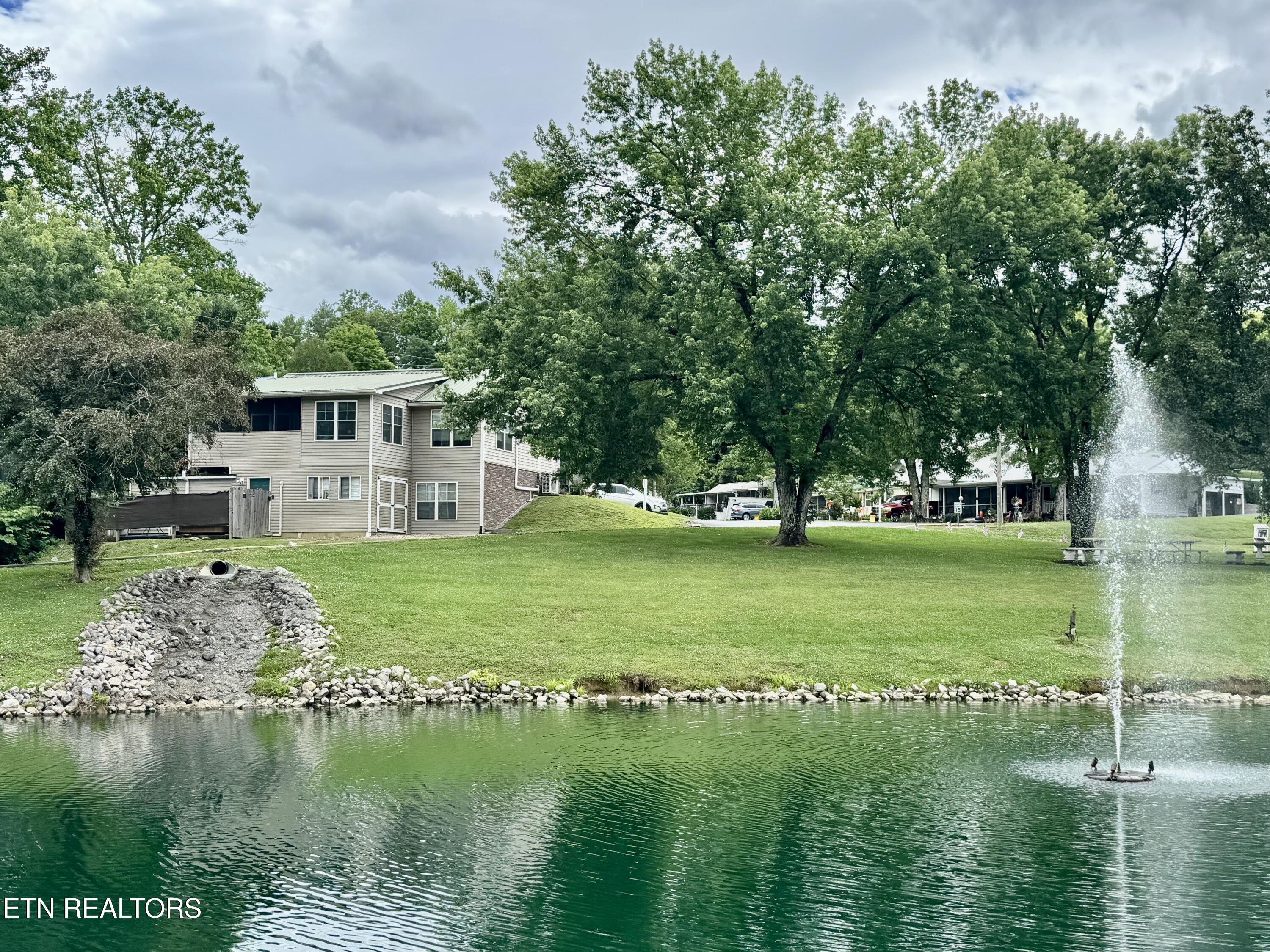 401 Mountain Thrush Drive Townsend TN 37882