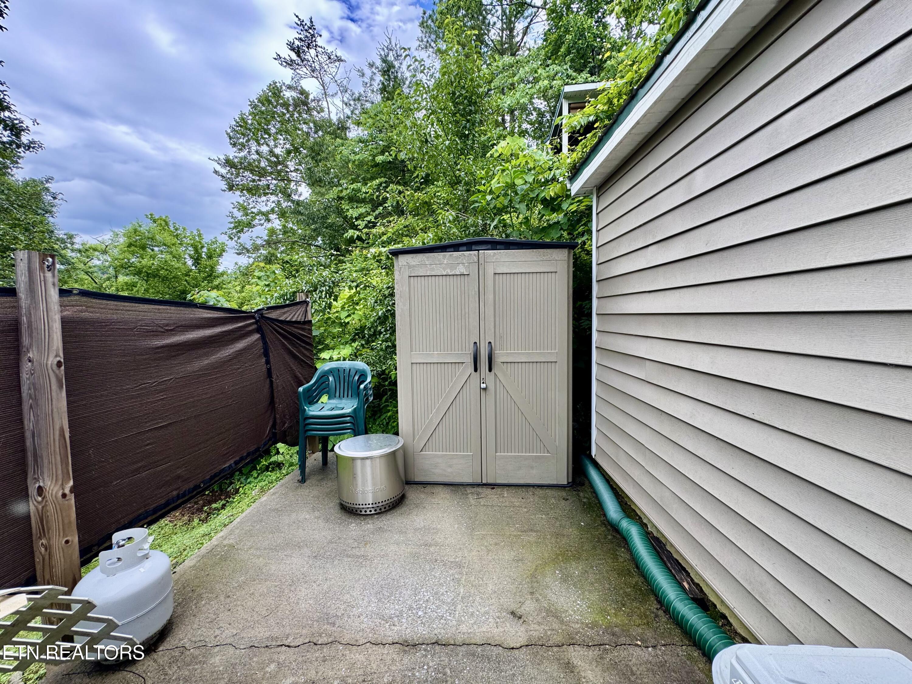401 Mountain Thrush Drive Townsend TN 37882