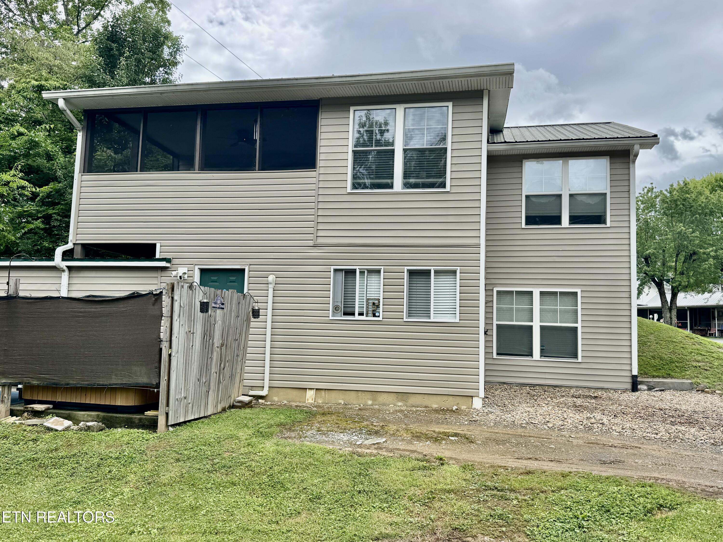 401 Mountain Thrush Drive Townsend TN 37882