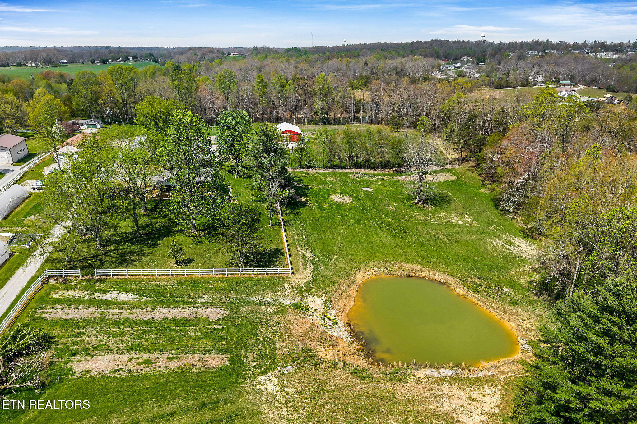 698 Maynard Road Crossville TN 38571