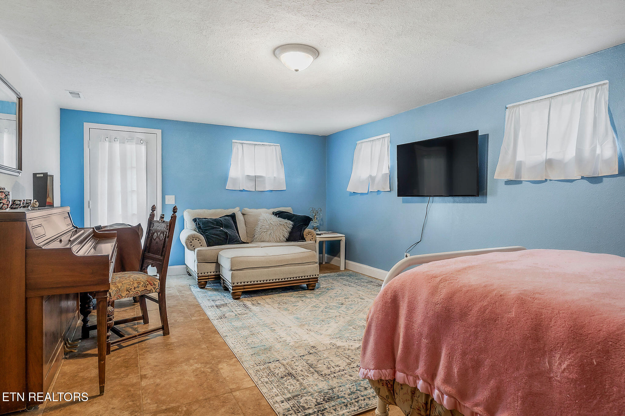 698 Maynard Road Crossville TN 38571