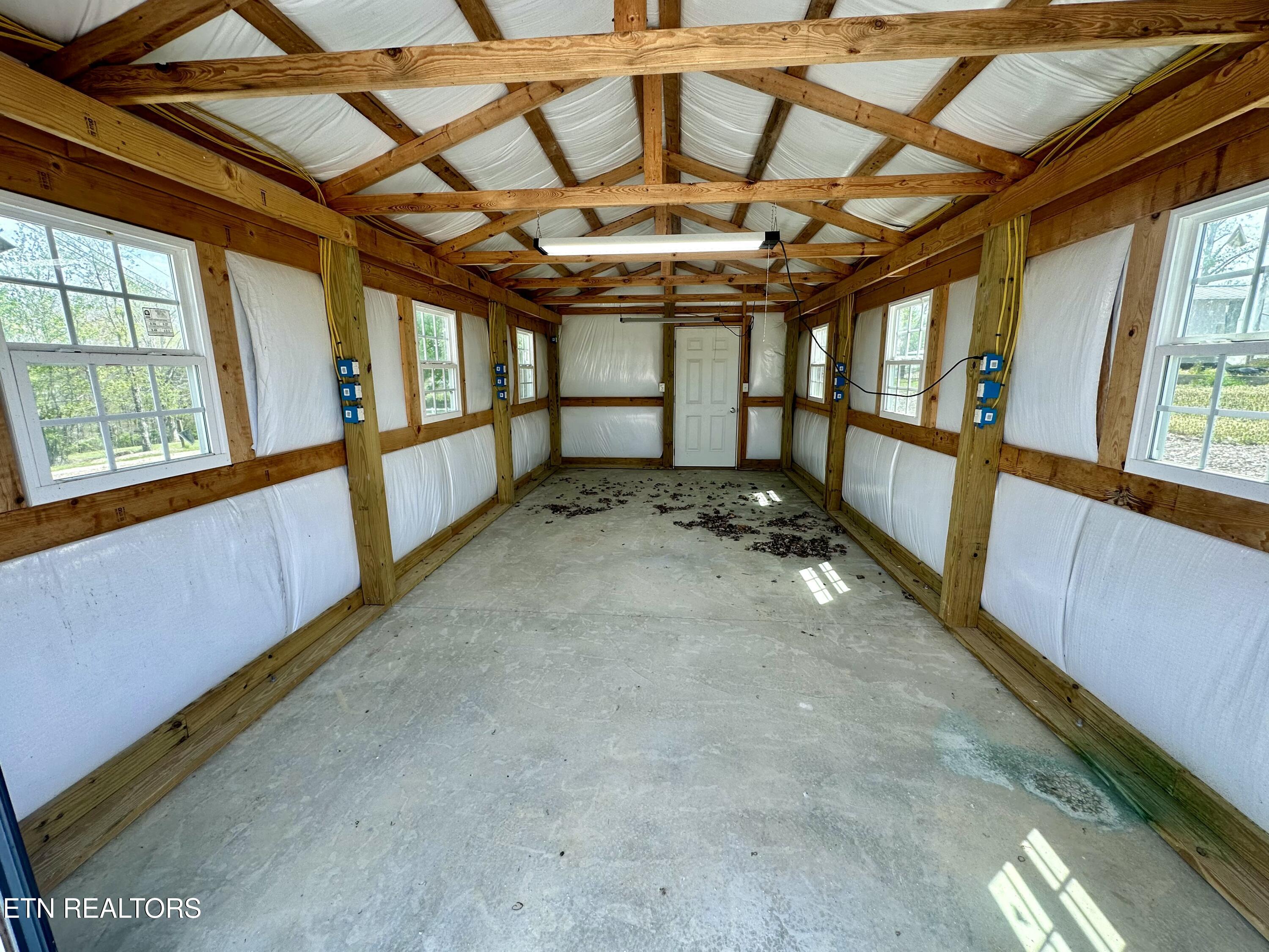 698 Maynard Road Crossville TN 38571