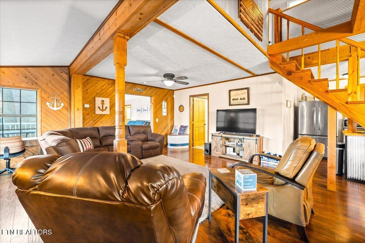 131 Phoenix Lane Speedwell TN 37870