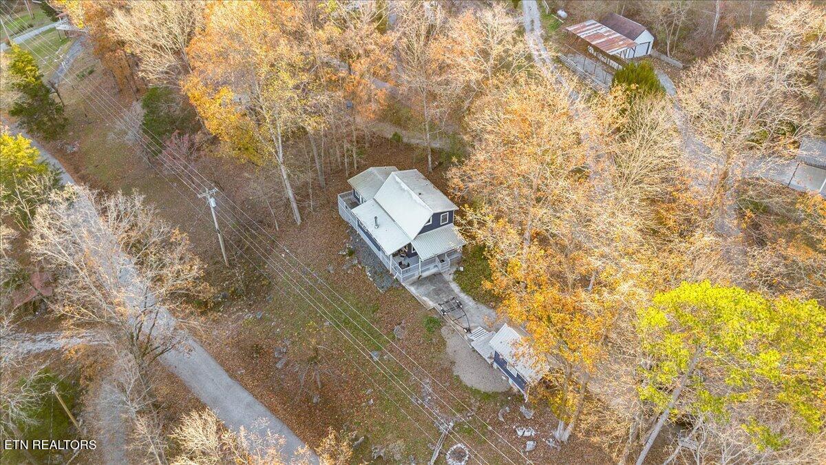 131 Phoenix Lane Speedwell TN 37870