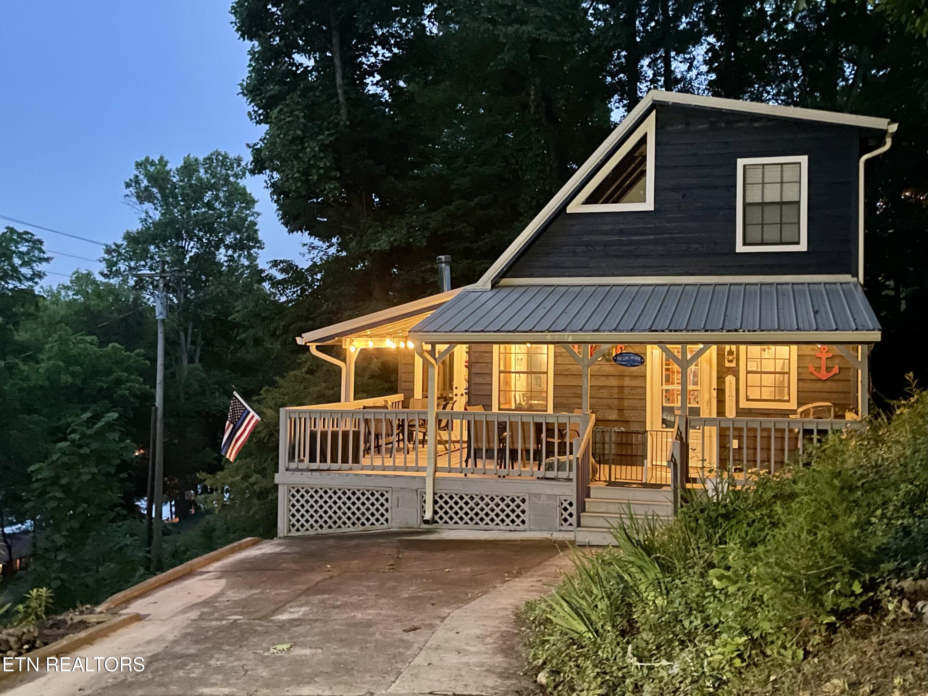131 Phoenix Lane Speedwell TN 37870