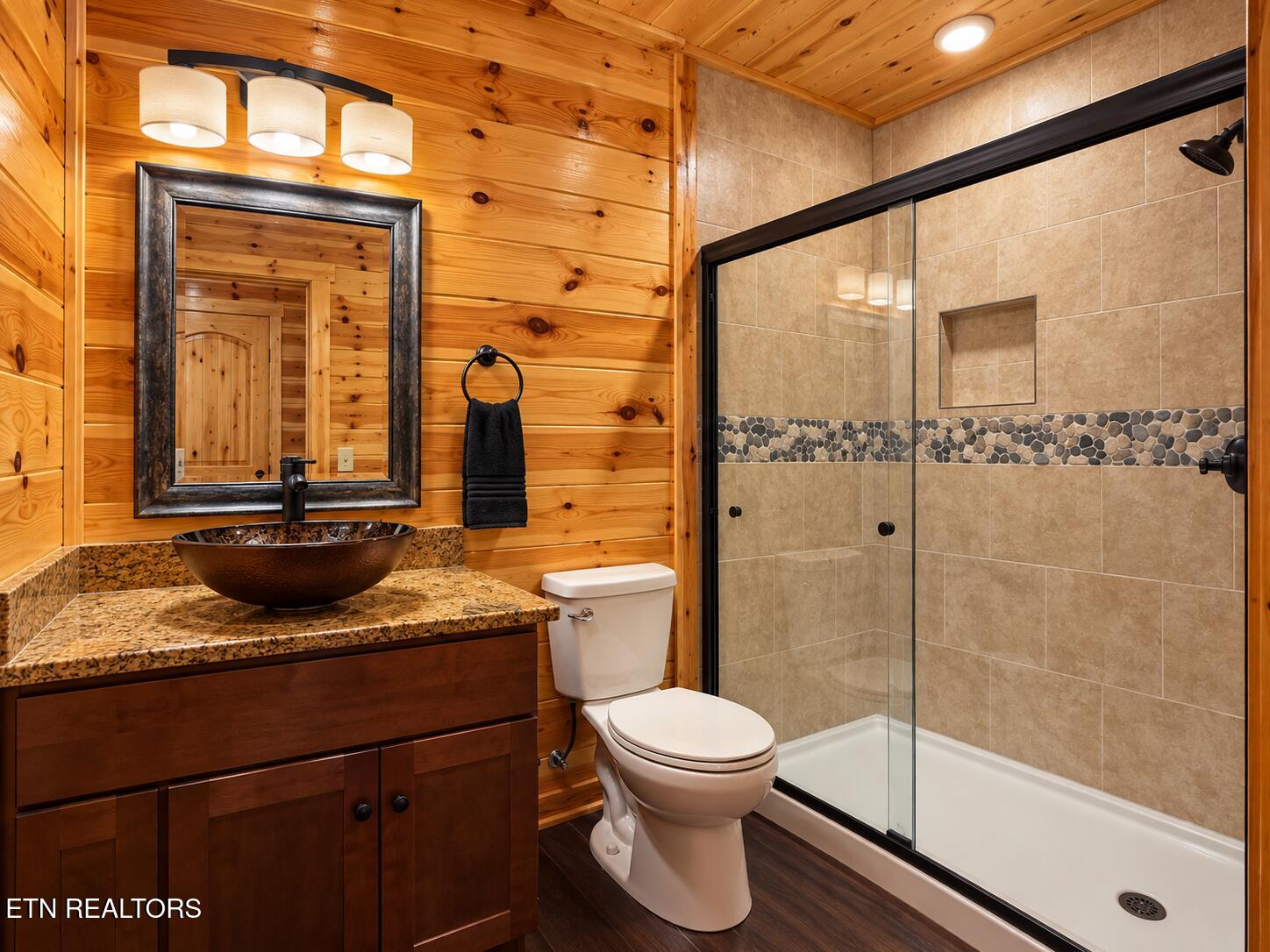 2021 Settlers Ridge Way Gatlinburg TN 37738