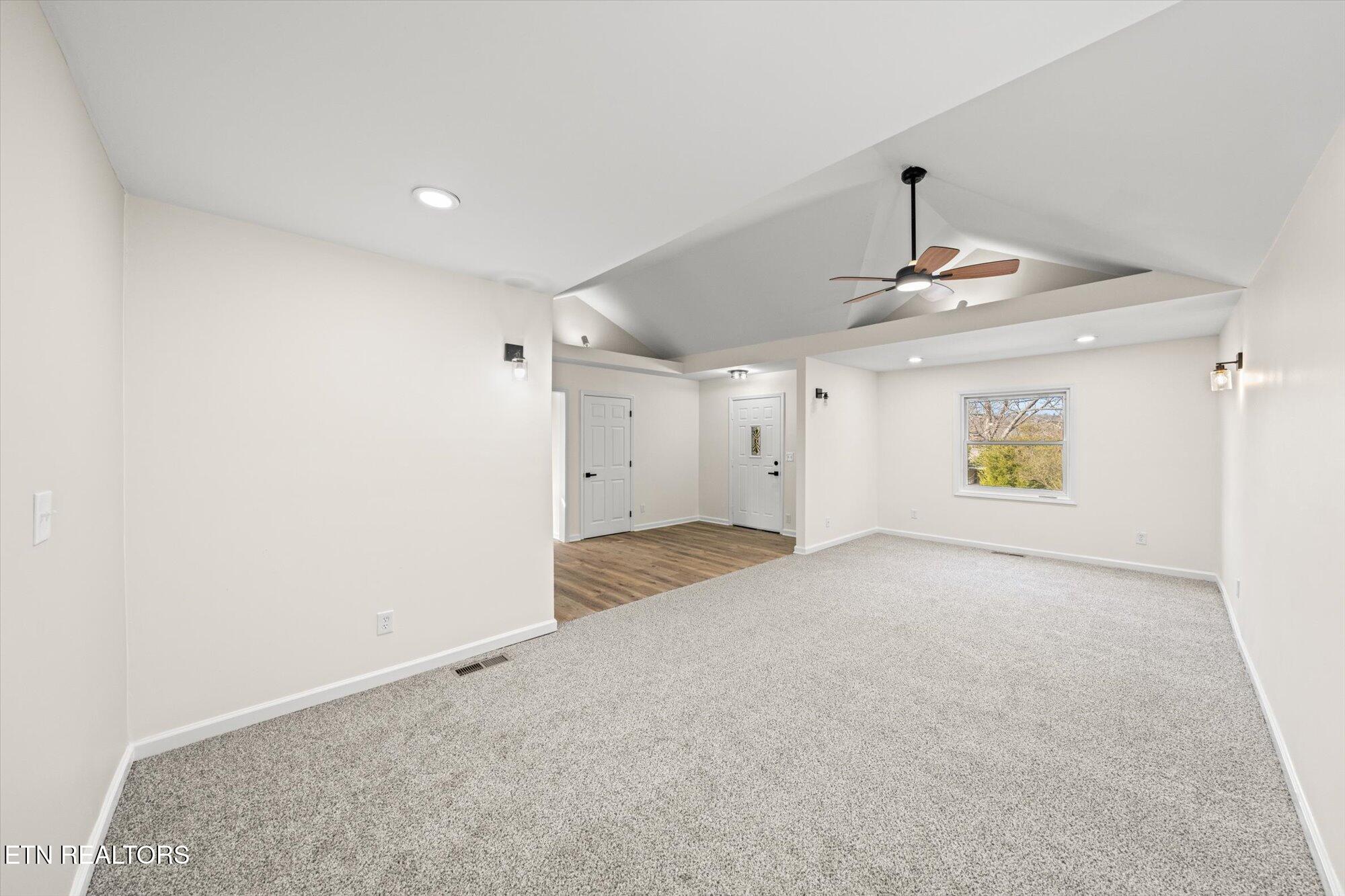 1304 Bluebird Drive Knoxville TN 37918