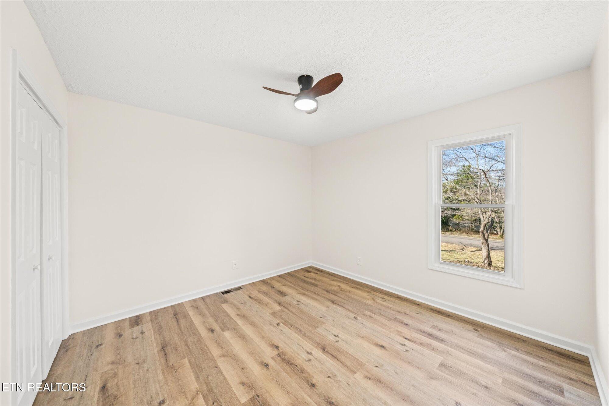 1304 Bluebird Drive Knoxville TN 37918