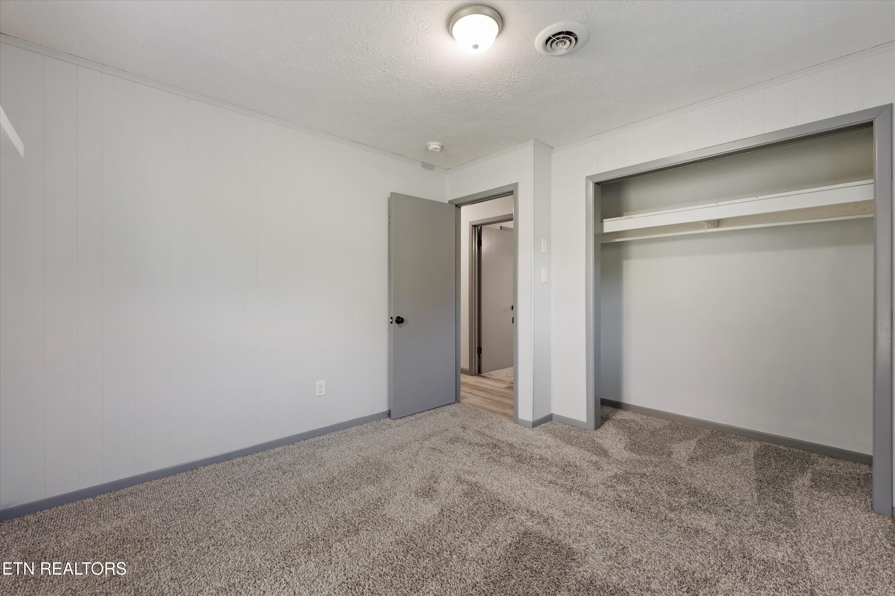 6579 E Garwood Circle Knoxville TN 37918