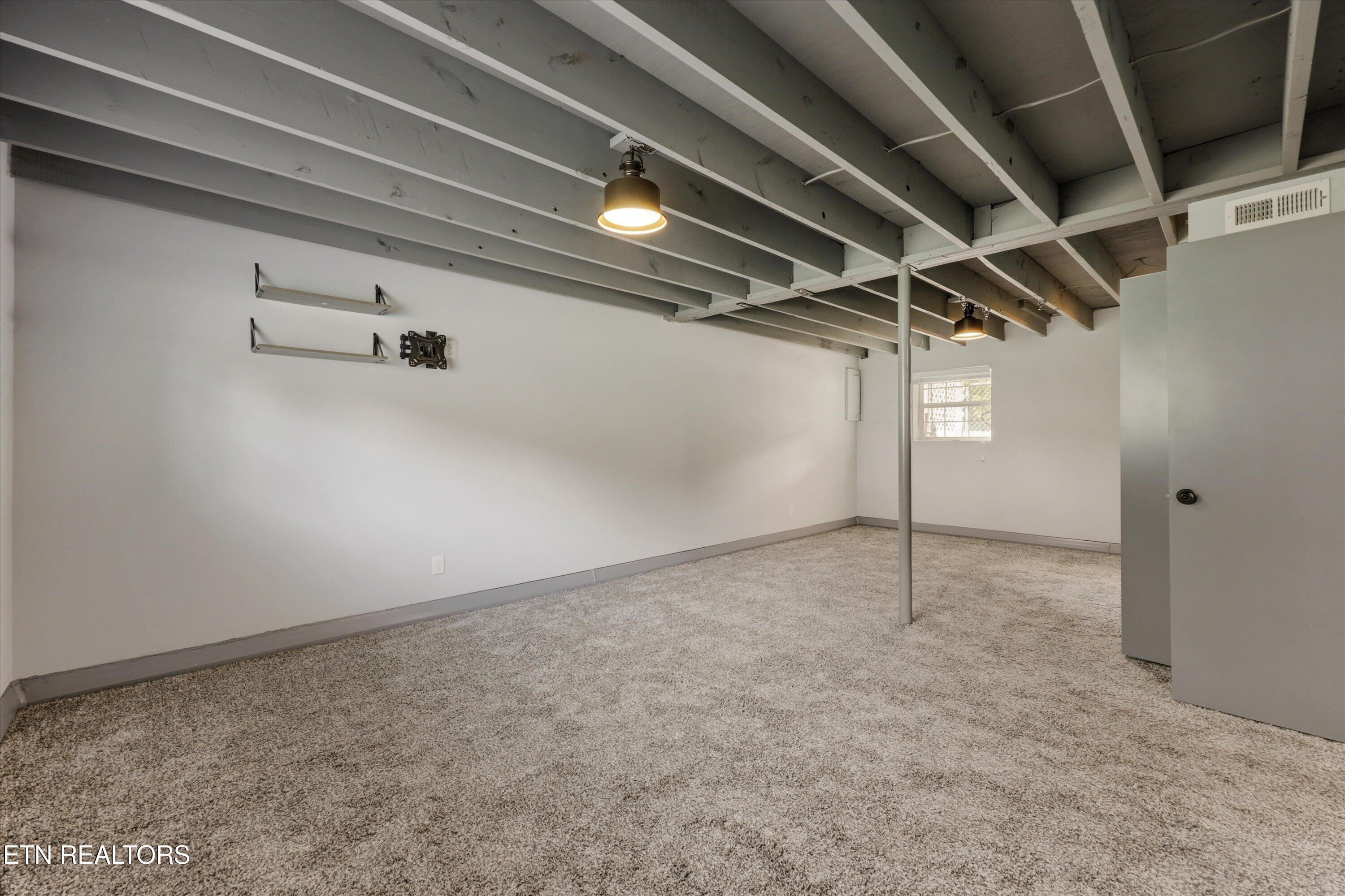 6579 E Garwood Circle Knoxville TN 37918