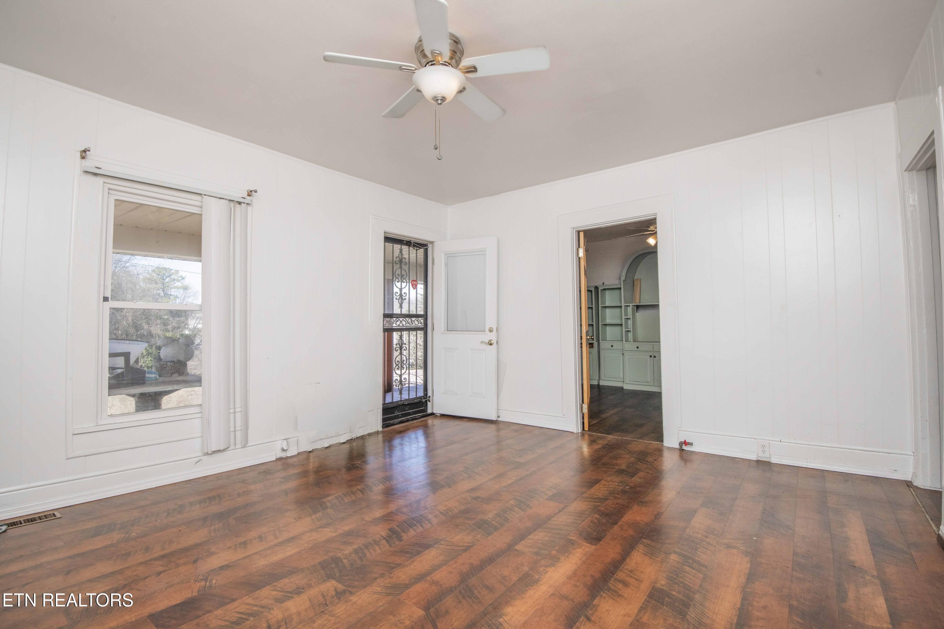 1945 Massachusetts Avenue Knoxville TN 37921