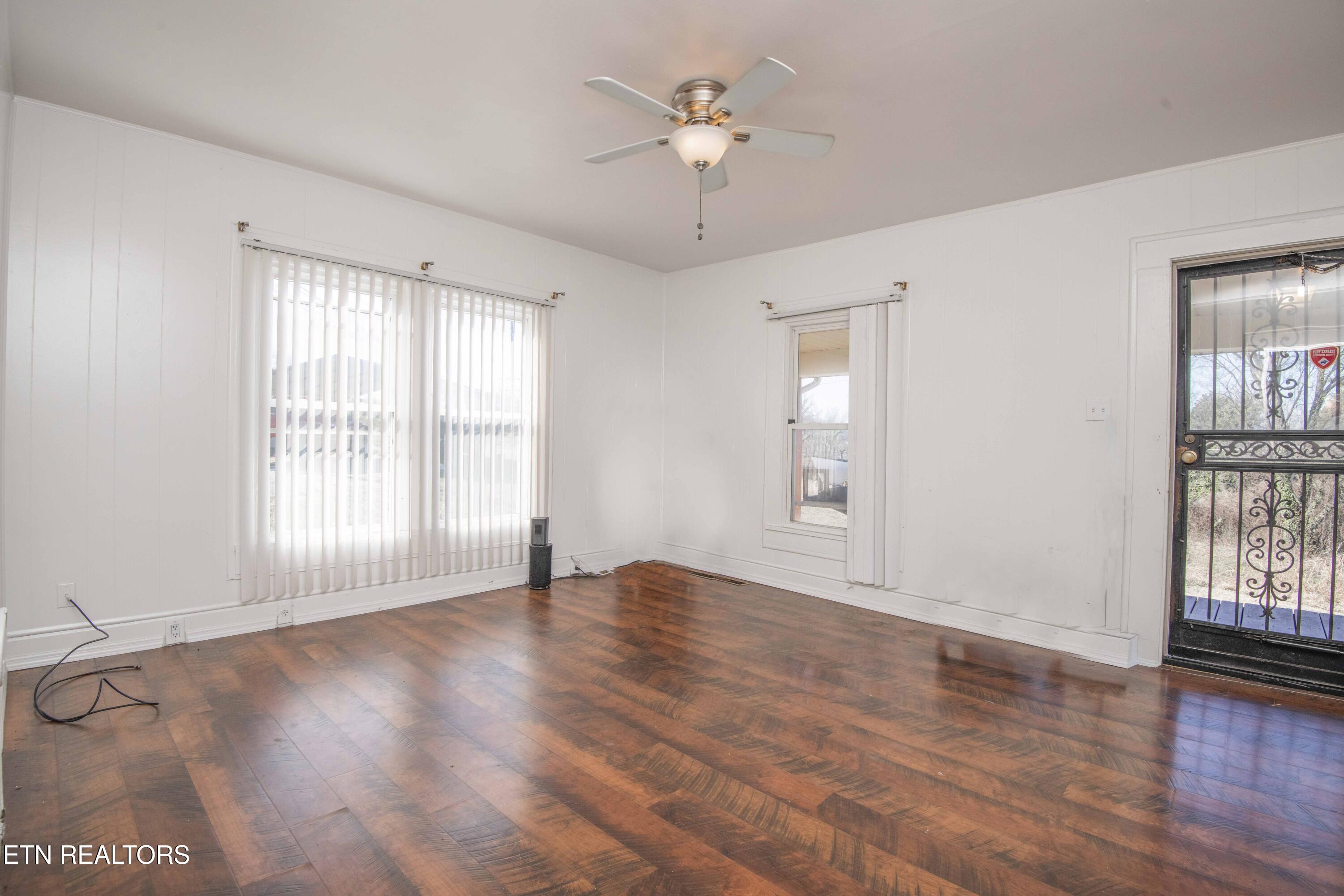 1945 Massachusetts Avenue Knoxville TN 37921
